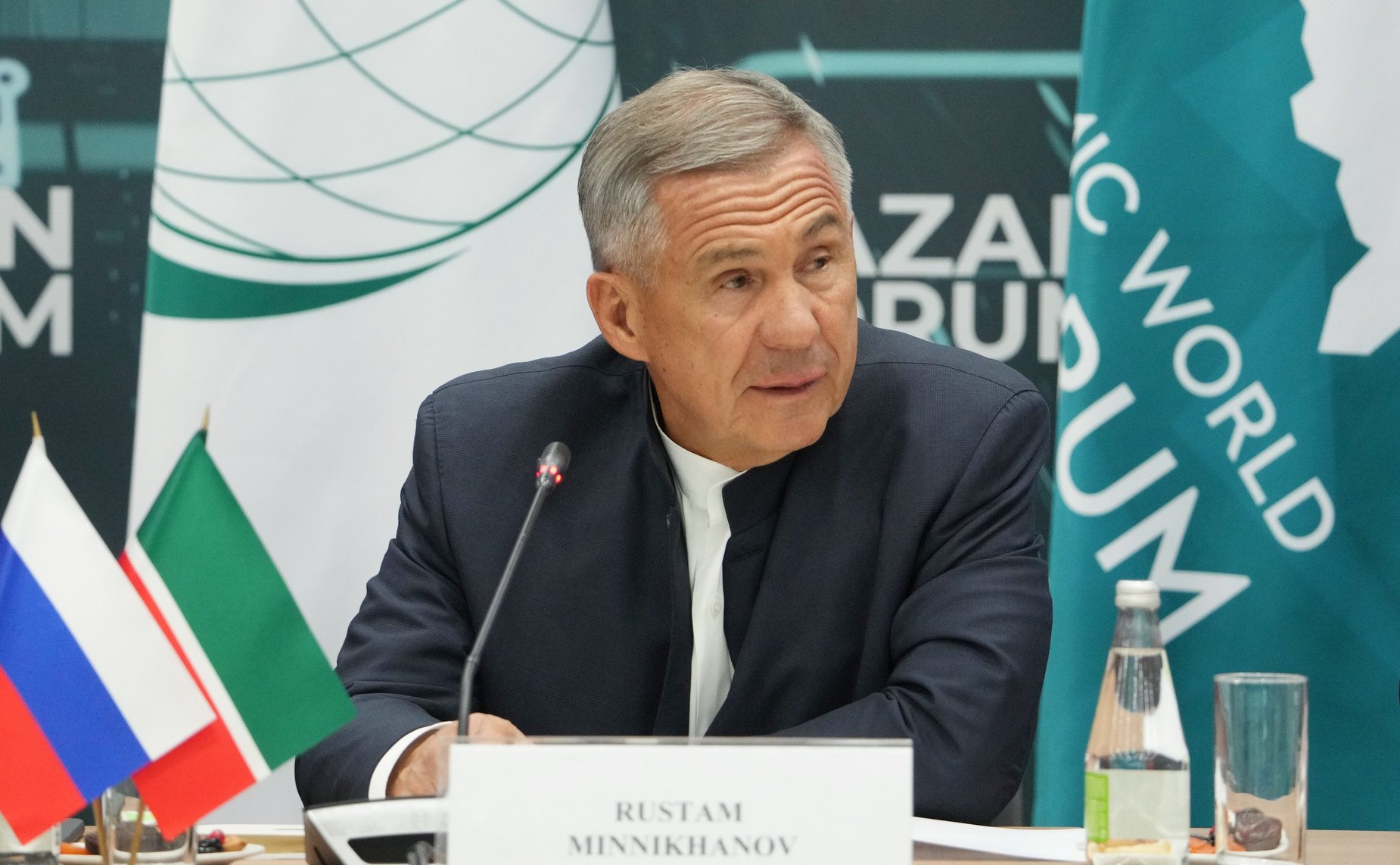 Григорий Карасин выступил в ходе встречи Чрезвычайных и Полномочных Послов иностранных государств в России. Мероприятие состоялось в рамках XVI Международного экономического форума «Россия – Исламский мир: KazanForum»