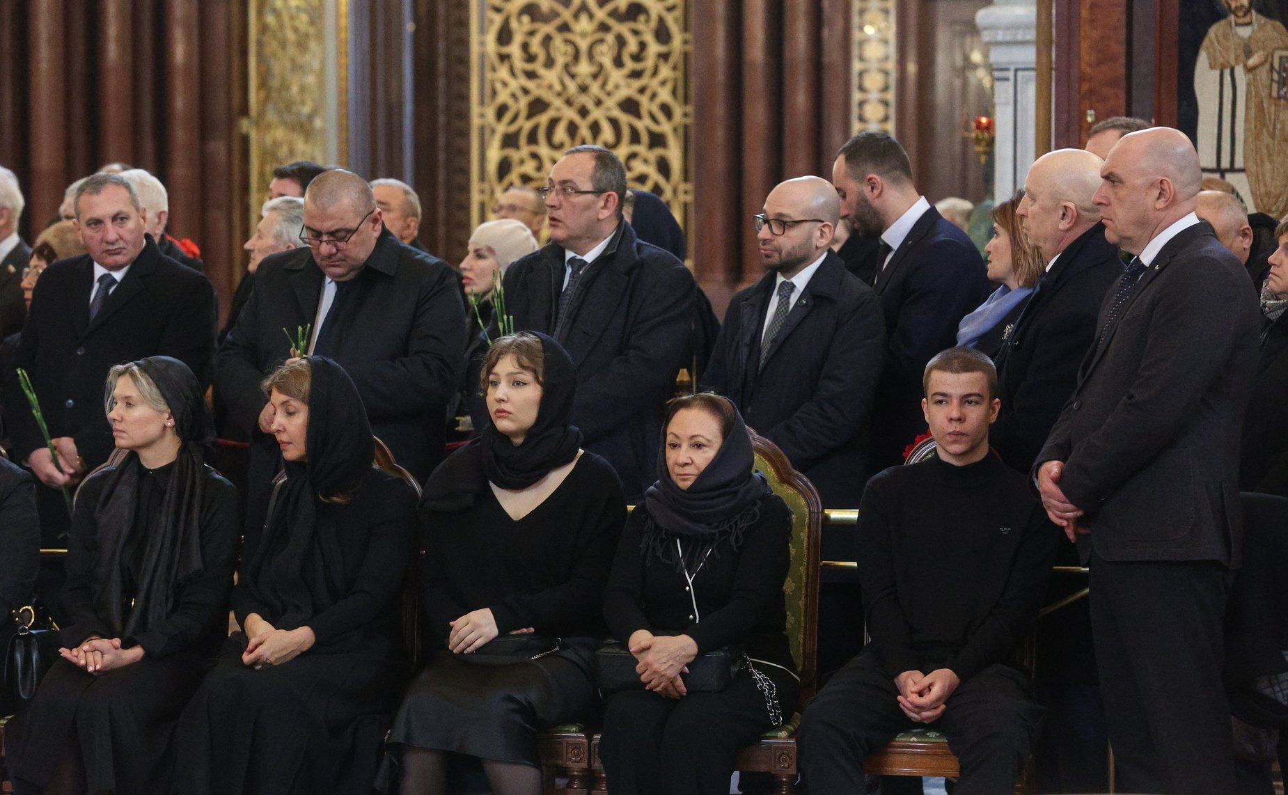 Валентина Матвиенко приняла участие в траурных мероприятиях прощания с Н.И. Рыжковым в Храме Христа Спасителя