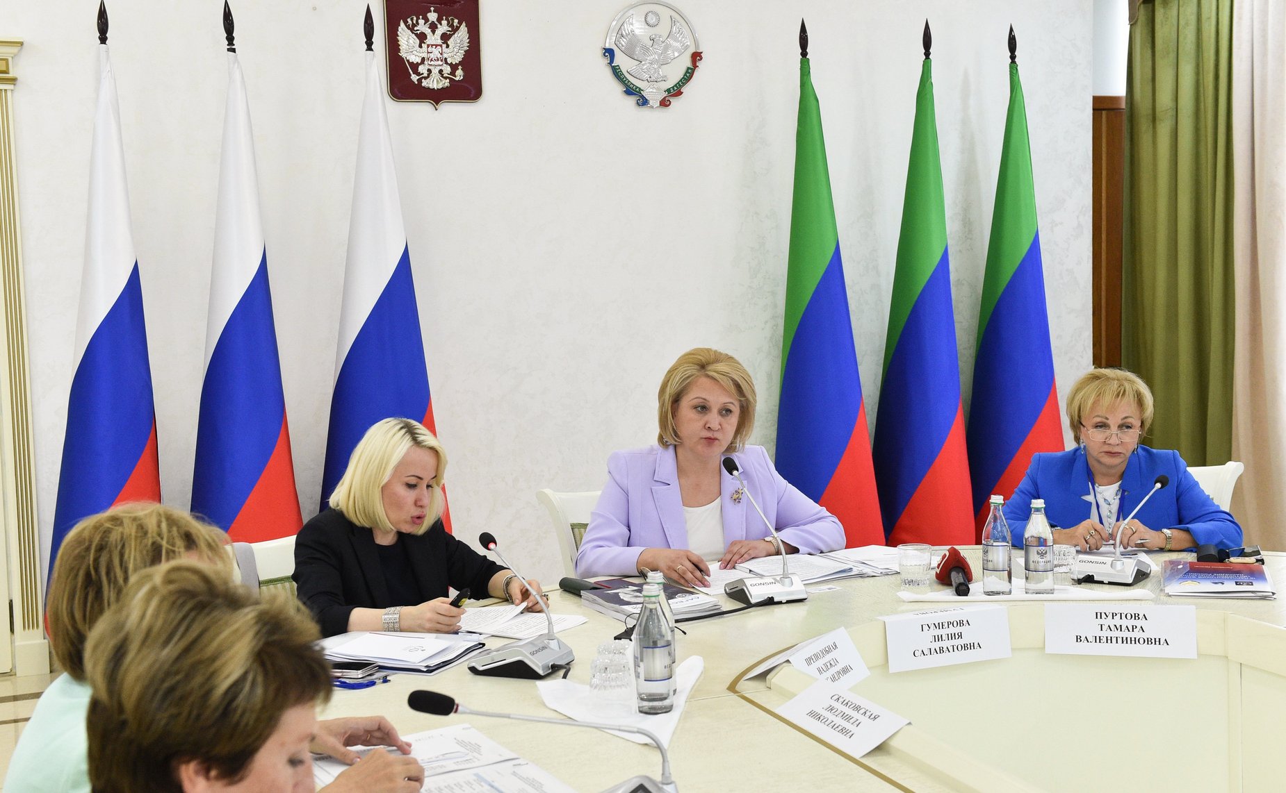 Заседание секции «Поддержка многонациональной культуры России в целях укрепления и развития традиционных духовно-нравственных ценностей» IX Парламентского форума «Историко-культурное наследие России»