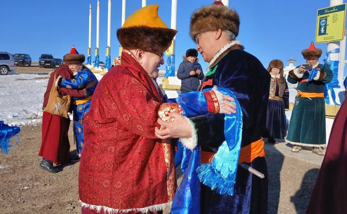 Баир Жамcуев в ходе региональной недели принял участие в мероприятиях встречи Нового года по лунному календарю и дне рождения Забайкальского края
