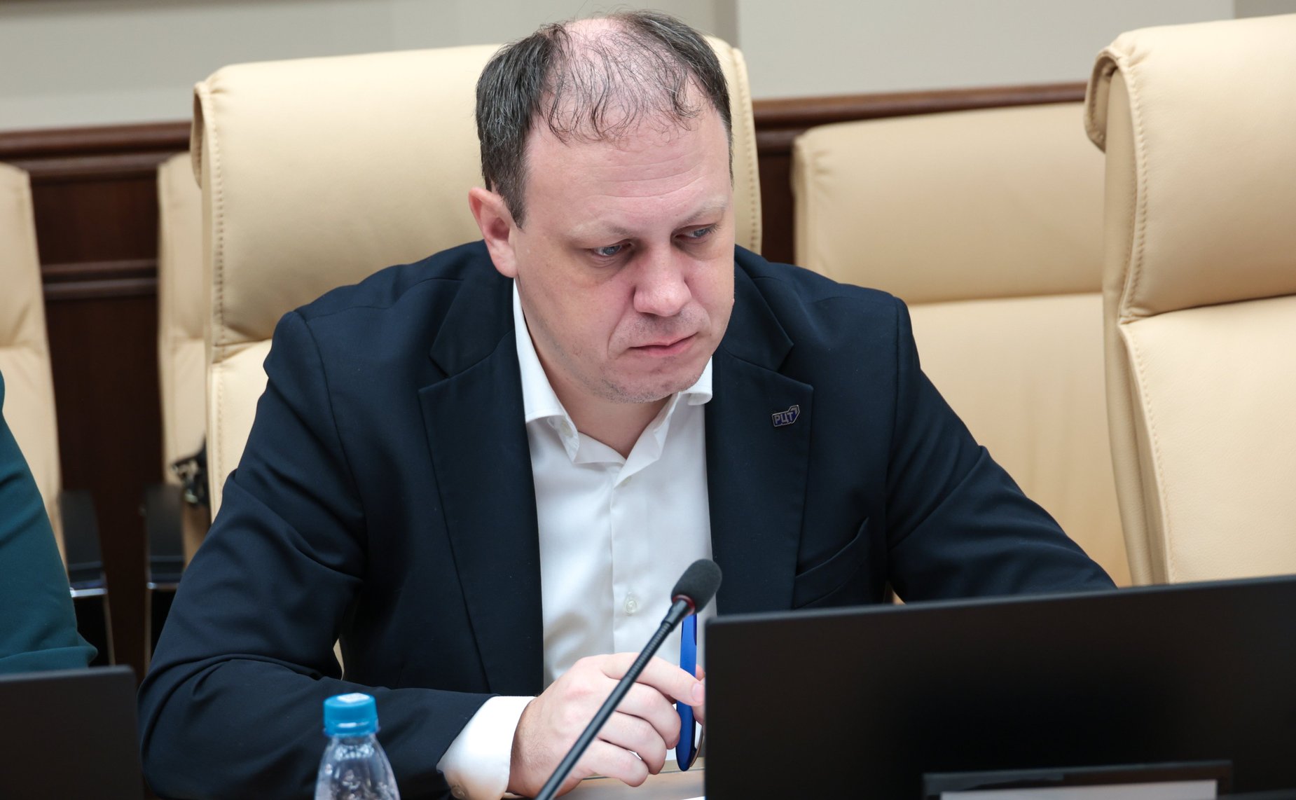 Совещание Комитета СФ по науке, образованию и культуре совместно с Комитетом СФ по экономической политике «Об организации в субъектах Российской Федерации перевозок детей школьными автобусами»