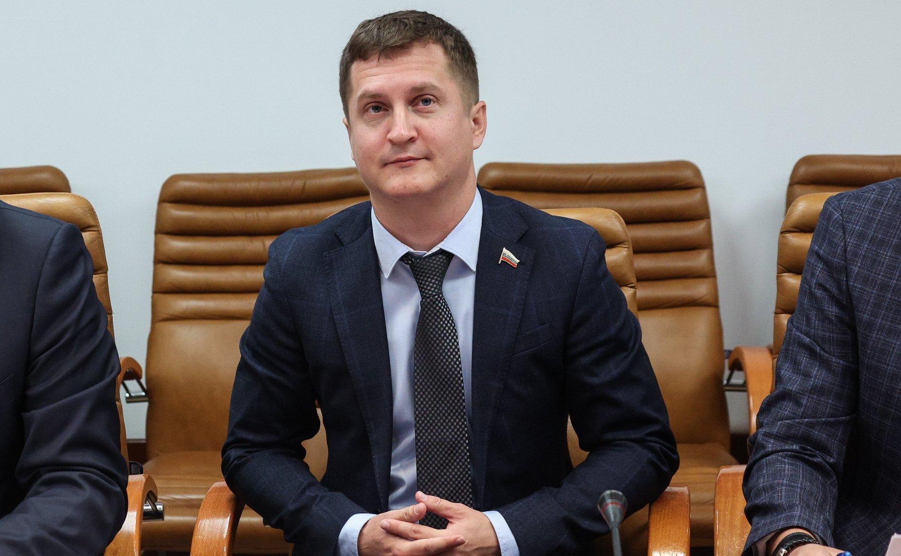 Первый заместитель председателя Комитета СФ по социальной политике Александр Варфоломеев провел встречу членов Палаты молодых законодателей с молодыми парламентариями Лаосской Народно-Демократической Республики