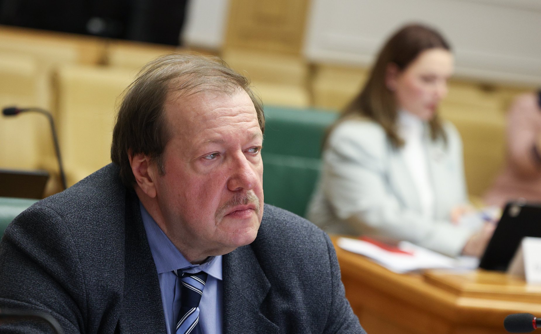 Александр Русаков