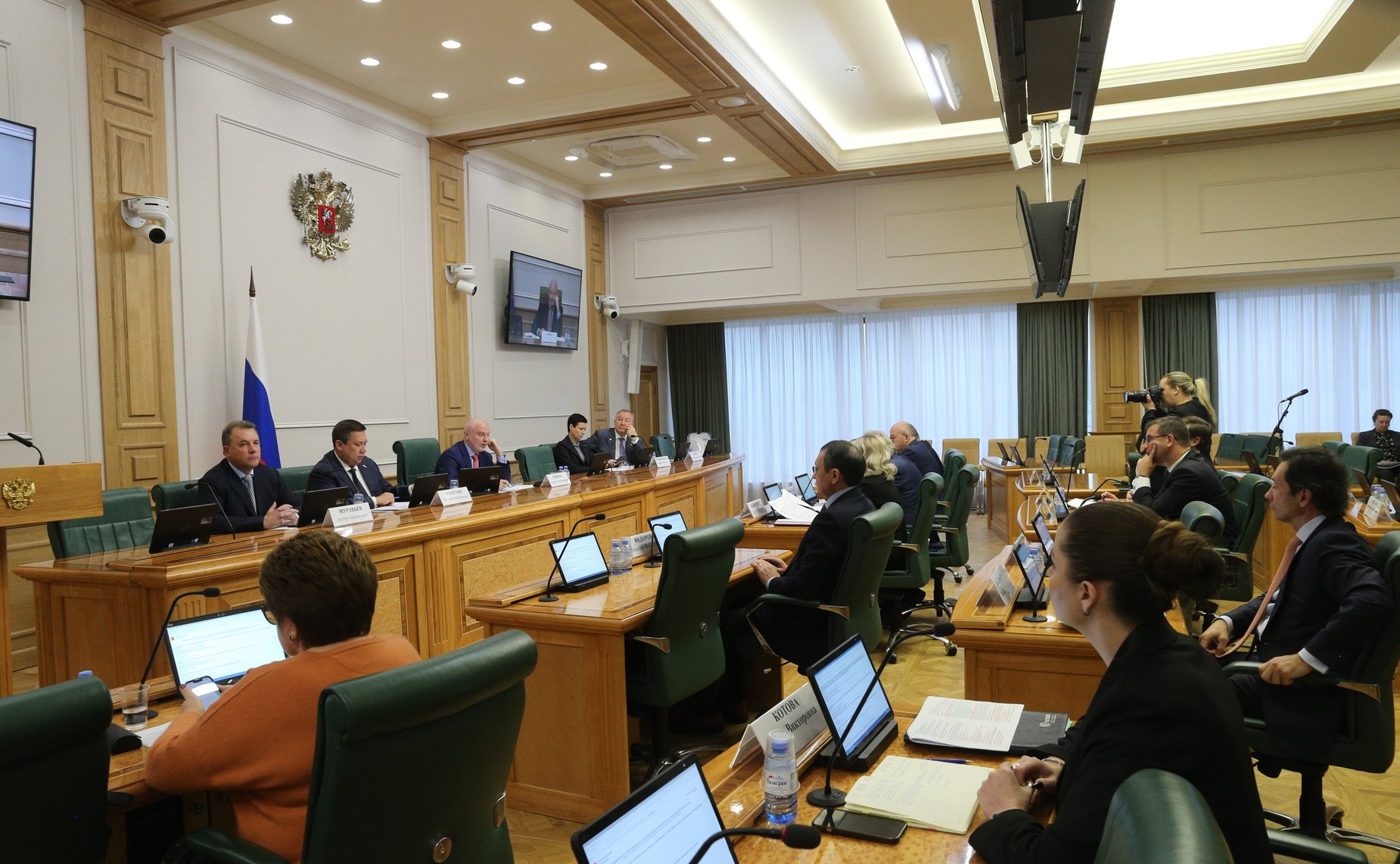 Заседание Комитета СФ по конституционному законодательству и государственному строительству