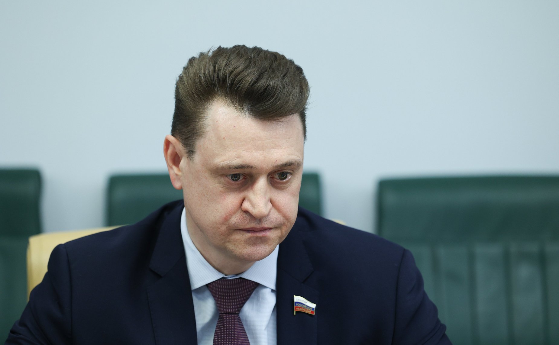 Олег Голов
