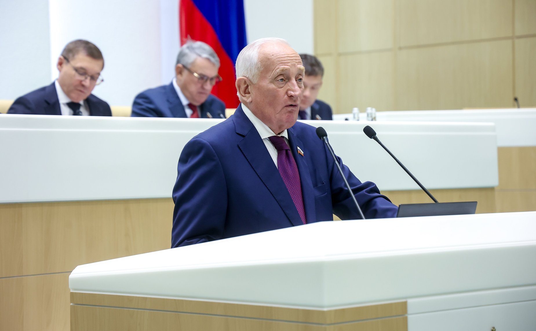 Виктор Кресс