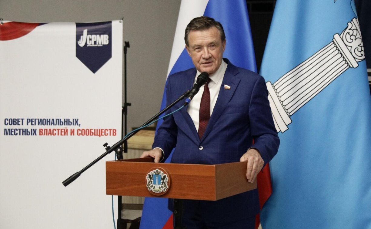 Сергей Рябухин в ходе поездки в регион принял участие в работе XXXIII сессии Совета региональных и местных властей региона