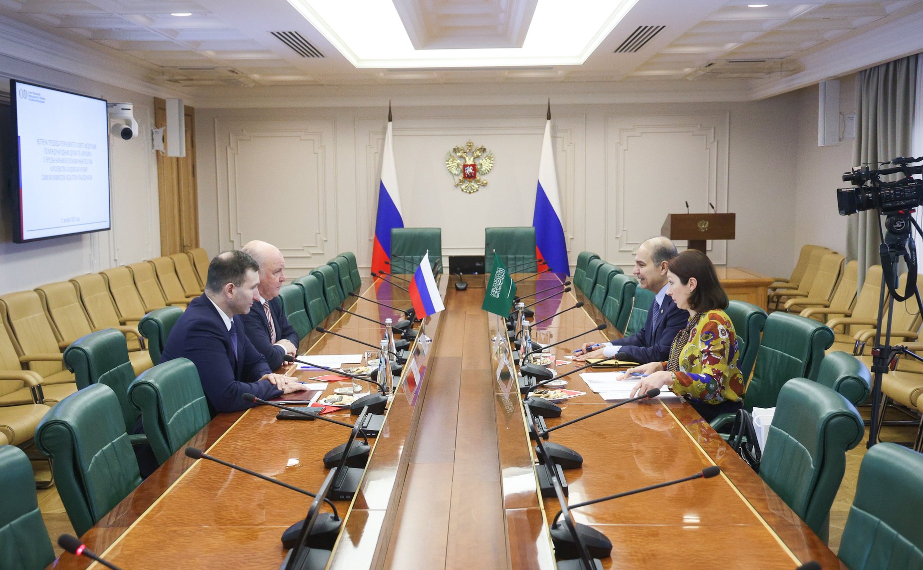 Встреча председателя Комитета СФ по международным делам Григория Карасина с Чрезвычайным и Полномочным Послом Королевства Саудовская Аравия в Российской Федерации Сами Бен Мухаммедом Абдаллой Аль-Садханом
