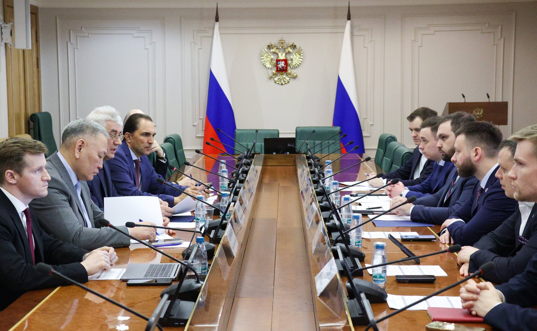 Совещание «Промышленная кооперация: условия для роста производственного и технологического потенциала регионов Дальнего Востока»