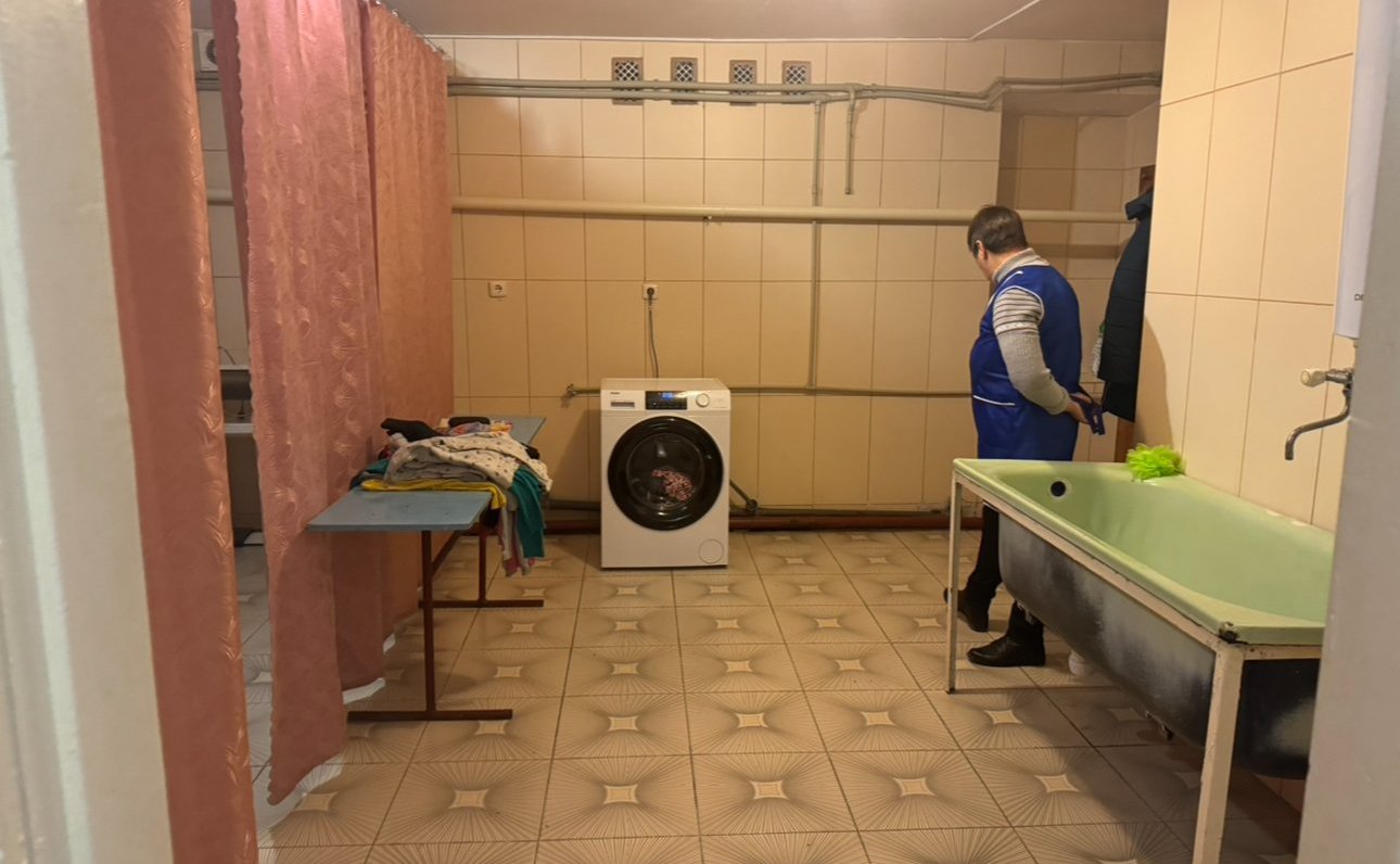 Игорь Кастюкевич вместе с министром труда и социальной защиты населения Херсонской области Аллой Бархатновой посетил социально-реабилитационный центр в Новокиевке