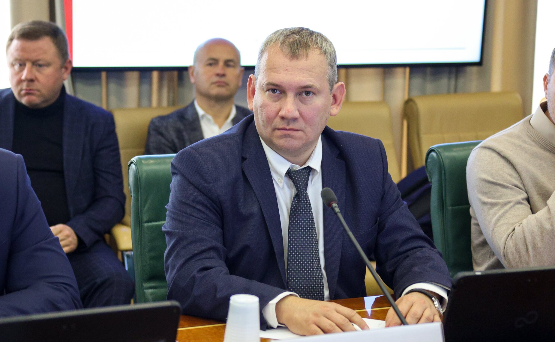 Круглый стол Комитета Совета Федерации по экономической политике «Государственная поддержка обеспечения безопасности критической инфраструктуры стратегических предприятий Российской Федерации»