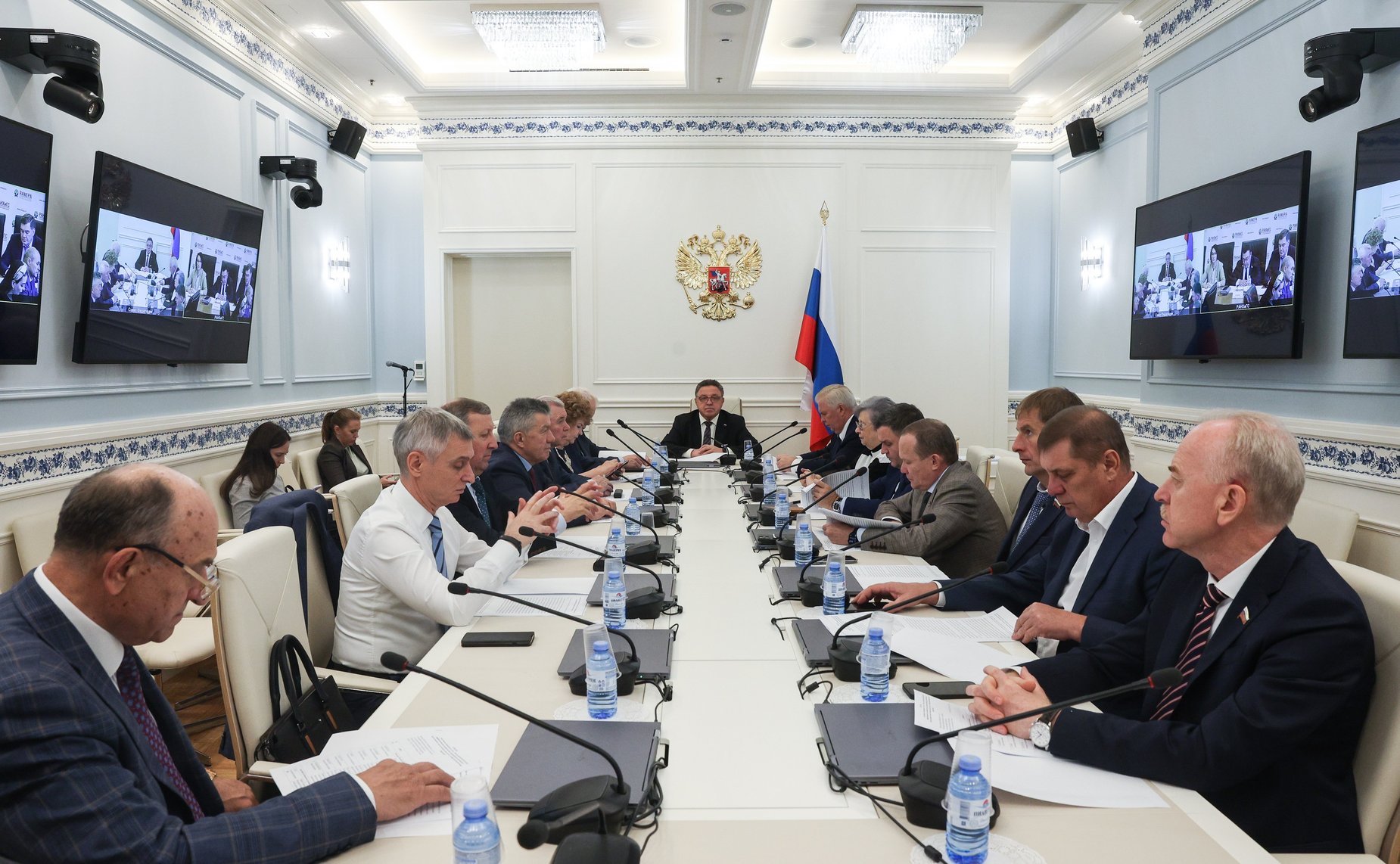 Комитет СФ по Регламенту и организации парламентской деятельности провел совещание на тему «Использование инструментов цифровизации при профилактике коррупционных нарушений и использование искусственного интеллекта в сфере противодействия коррупции»