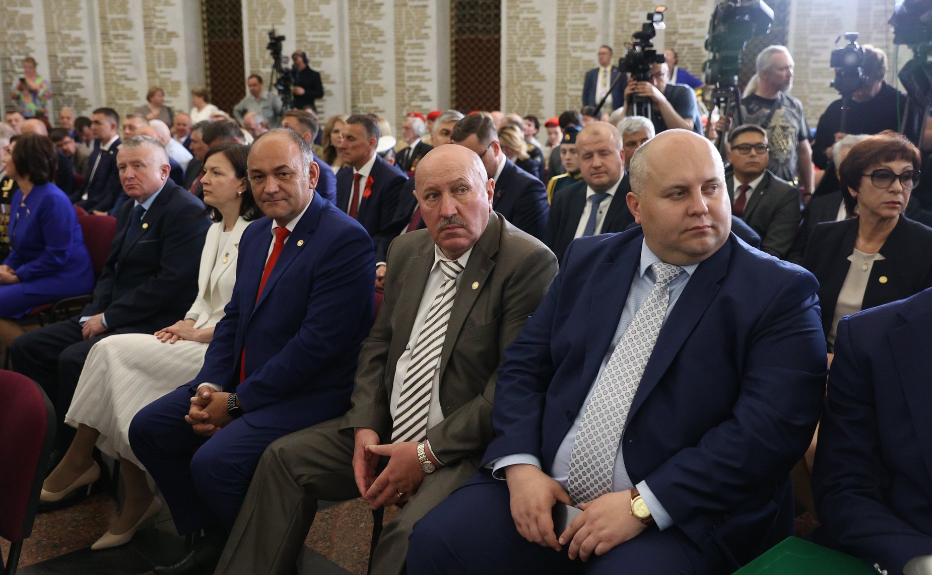 Торжественная церемония передачи «Мечей Победы» Городам воинской славы