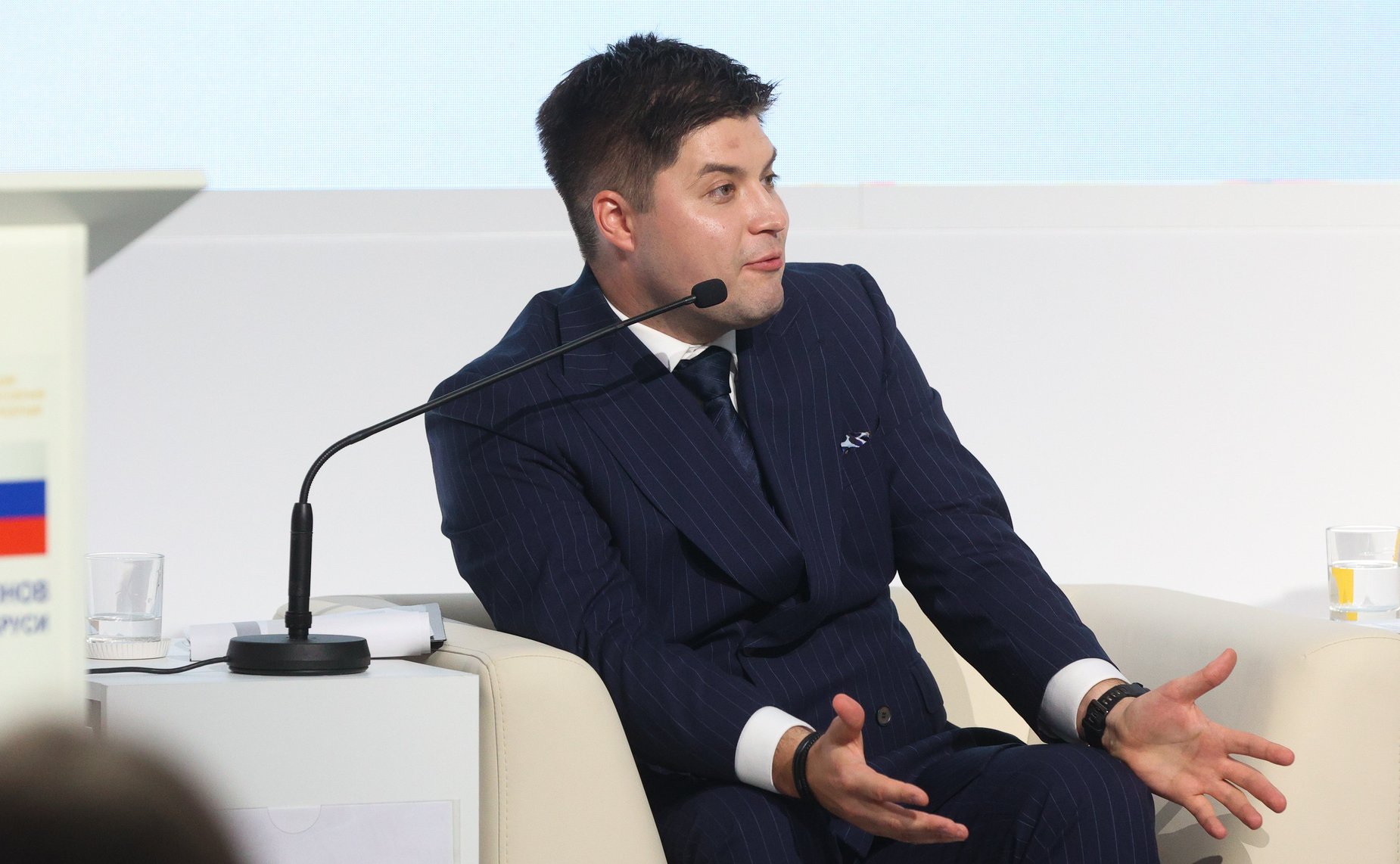 Встреча Председателя СФ Валентины Матвиенко и Председателя Совета Республики Национального собрания Республики Беларусь Натальи Кочановой с представителями молодежи России и Беларуси