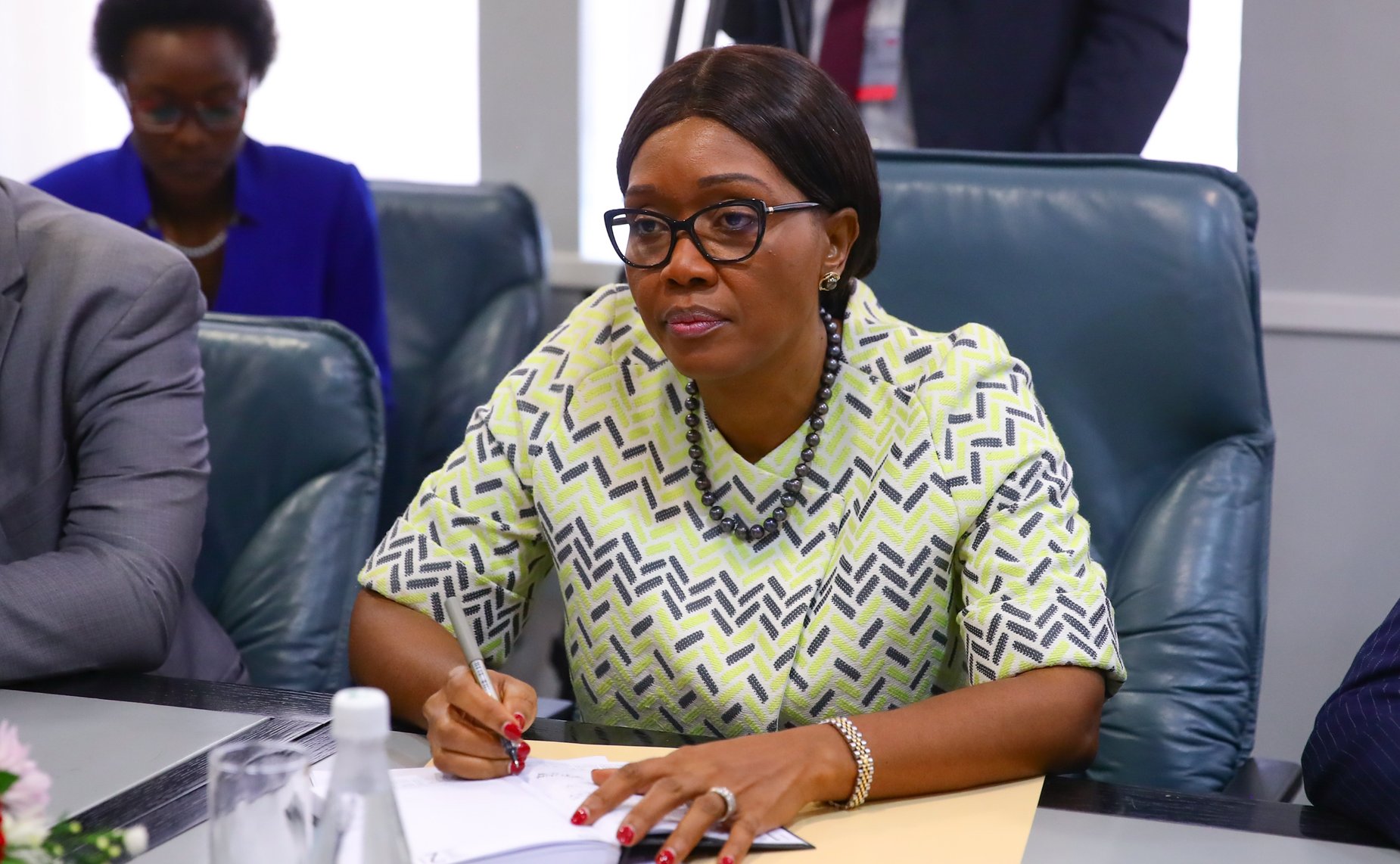 Премьер-министр Намибии С. Куугонгельва-Амадила