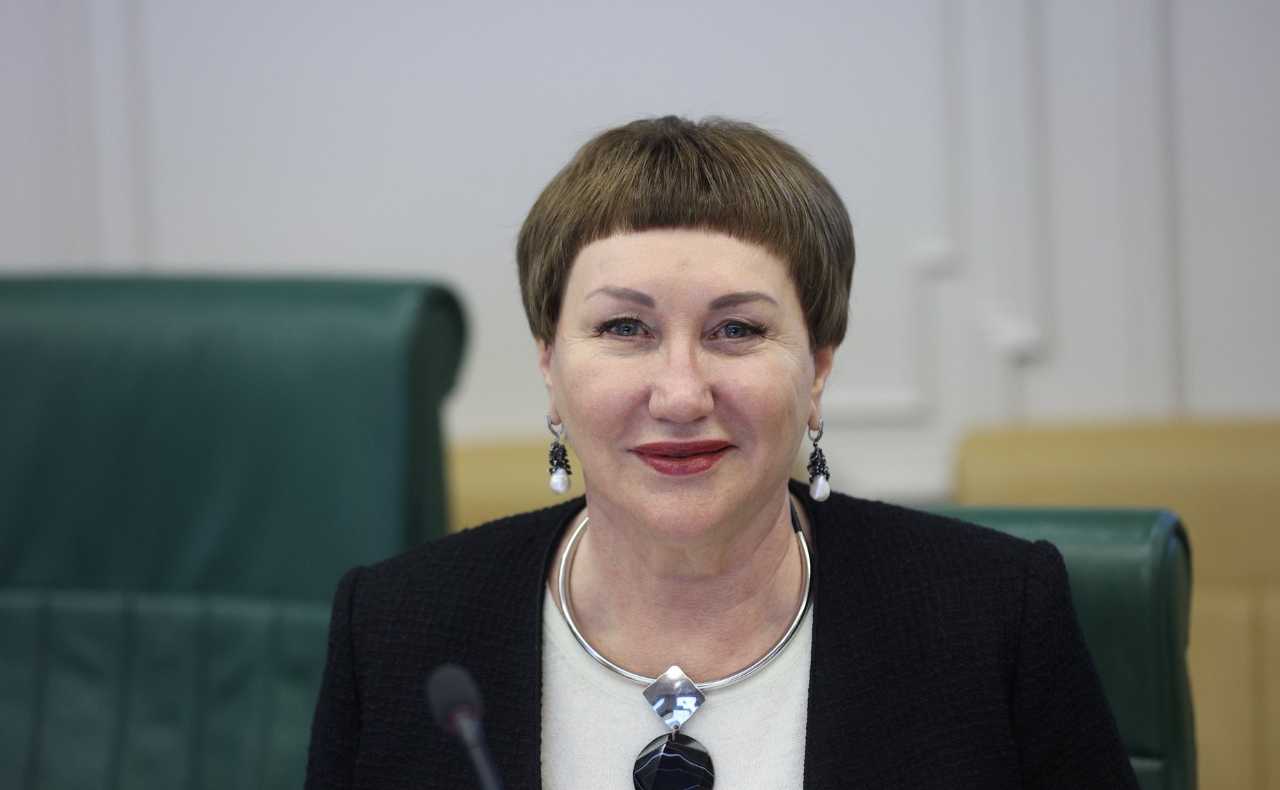 Елена Перминова