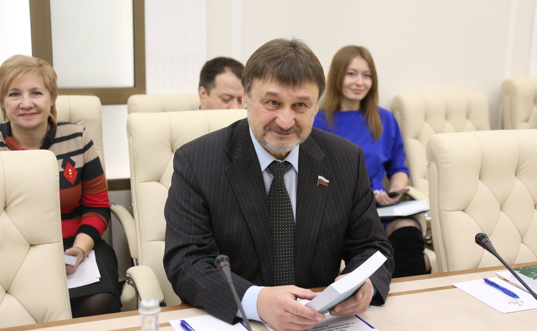 Владимир Лебедев