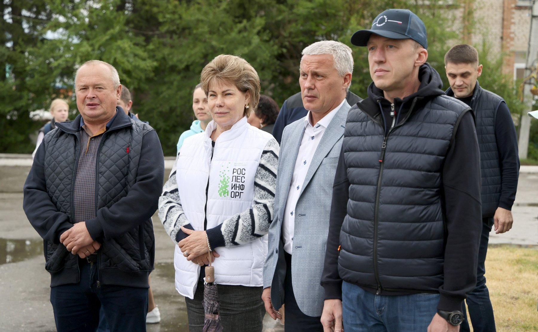 Татьяна Гигель в ходе рабочей командировки по региону побывала на межрегиональном фестивале русского народного творчества «Родники Алтая»