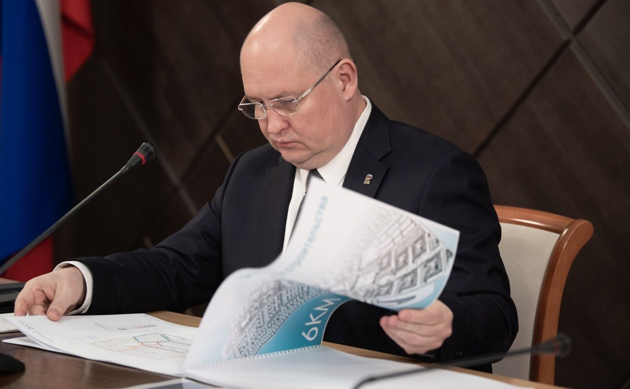 Екатерина Алтабаева приняла участие в заседании градостроительного совета, которое провел губернатор Севастополя Михаил Развожаев