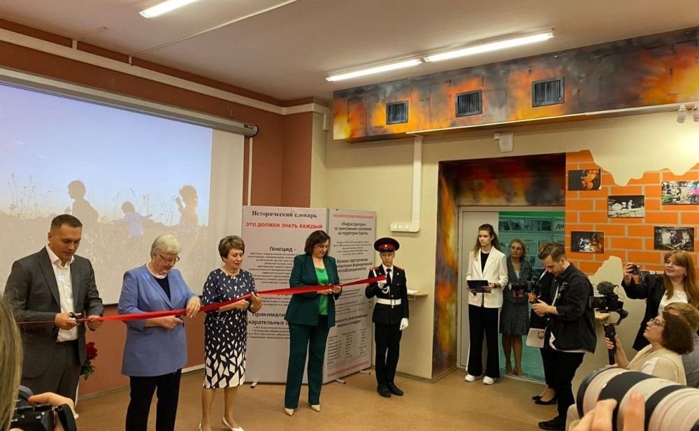 Сенаторы приняли участие в открытии первого стране школьного музея специальной военной операции «Донбасс… Возвращение»