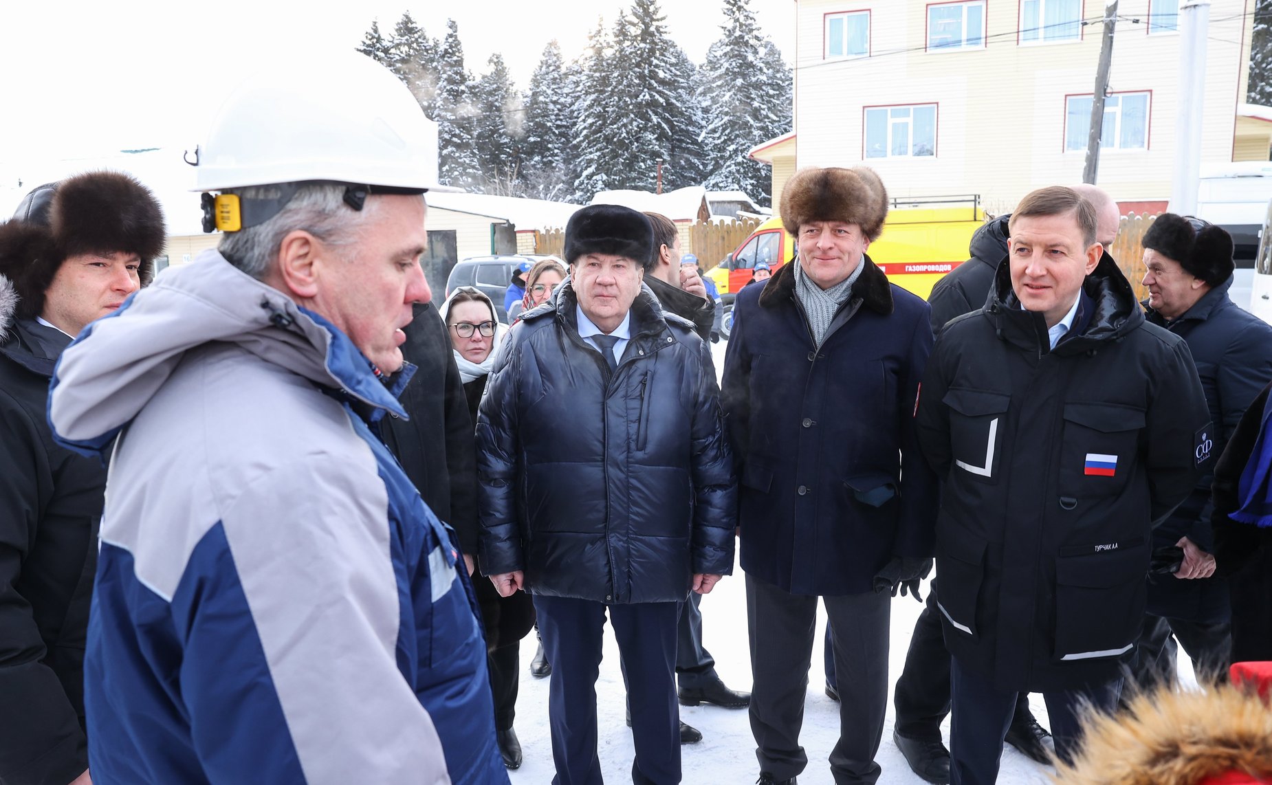 Андрей Турчак принял участие в мероприятиях ввода в эксплуатацию, подключения к сети газораспределения котельной для обеспечения теплоснабжением социальных объектов и домовладений