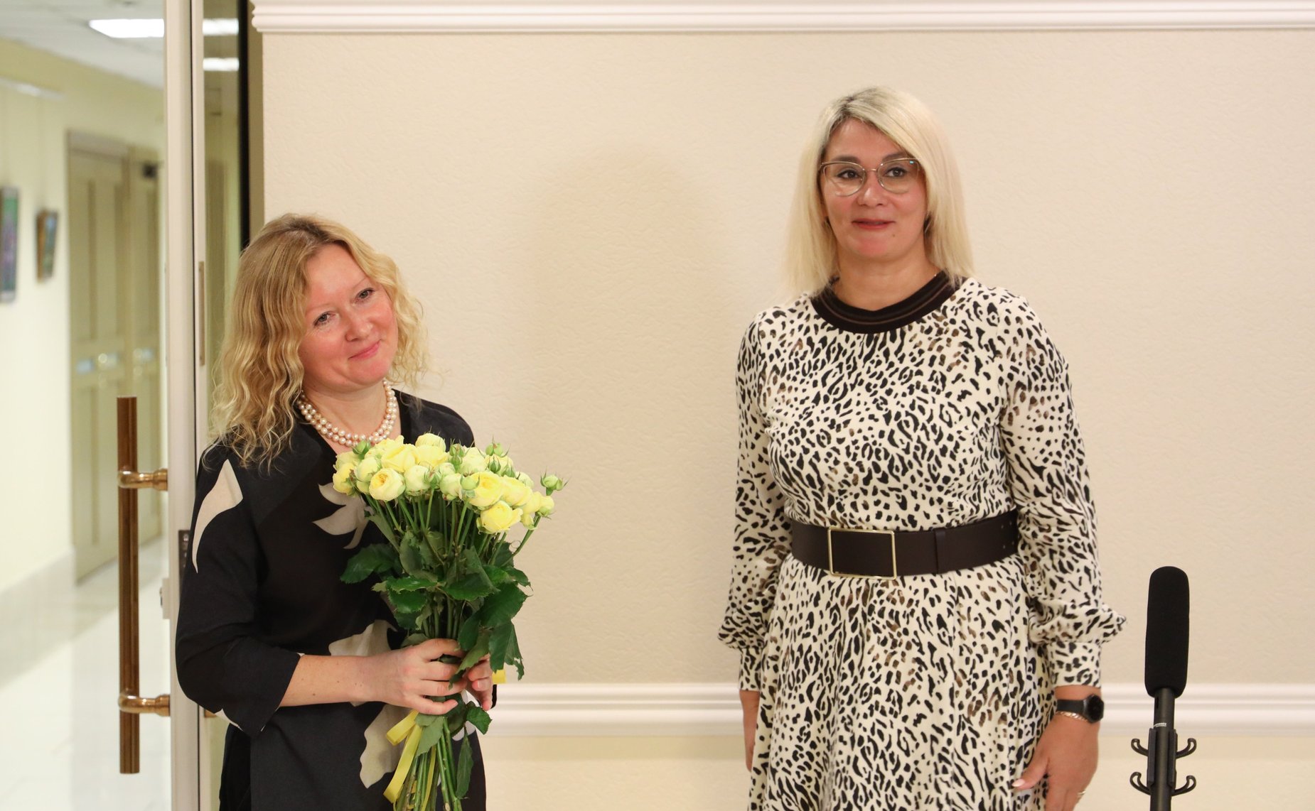 В Совете Федерации открылась выставка живописи и графики художника Елены Косяченко