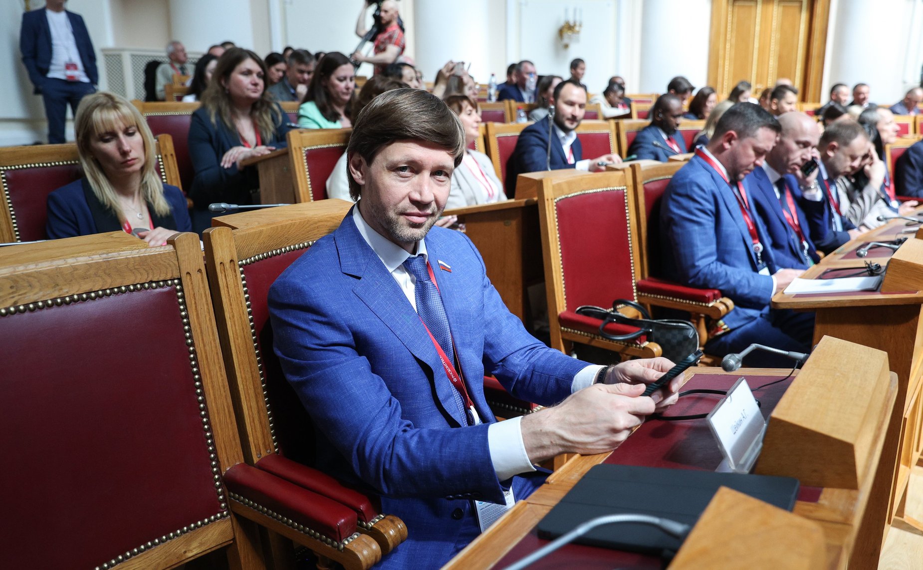 Пленарное заседание X Невского международного экологического конгресса