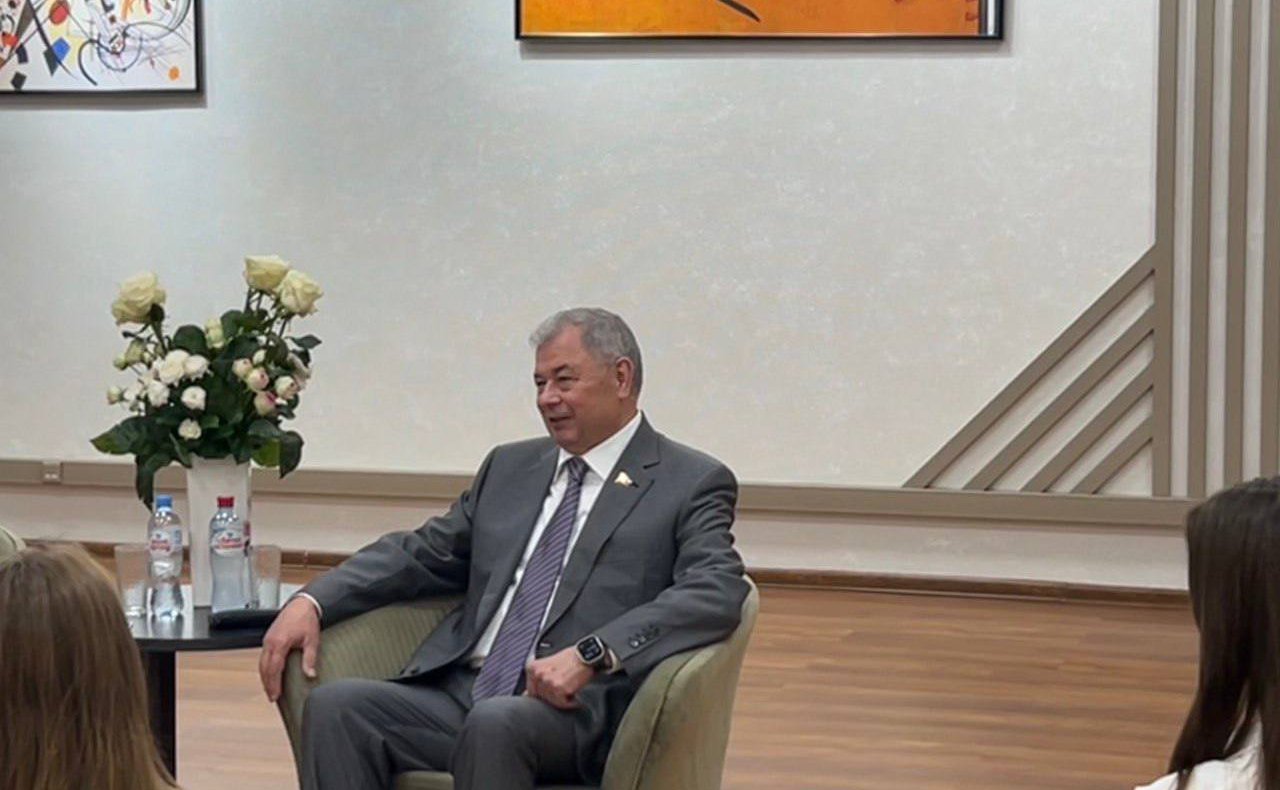 Анатолий Артамонов принял участие в прошедших в Калуге торжественных мероприятиях, посвященных Дню знаний