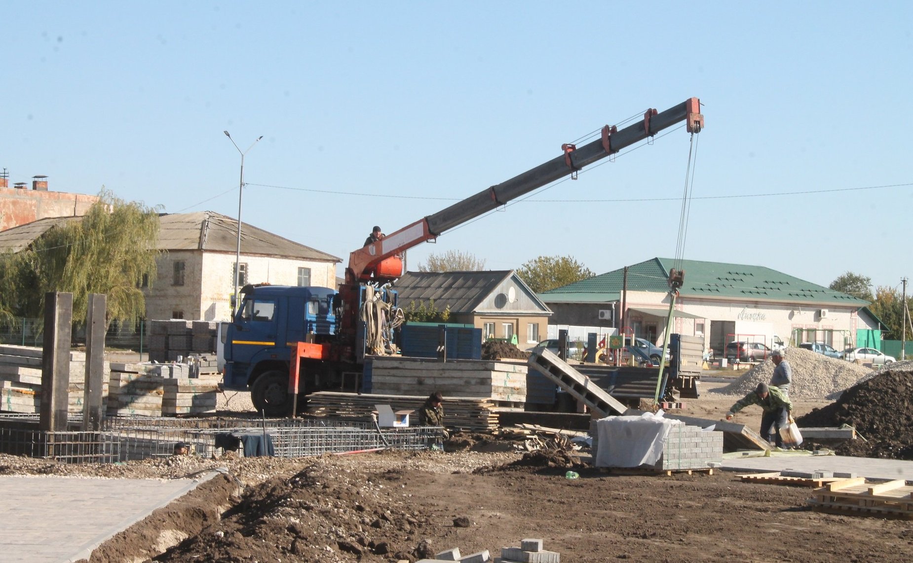 Олег Алексеев в рамках работы в регионе посетил Краснокутский район