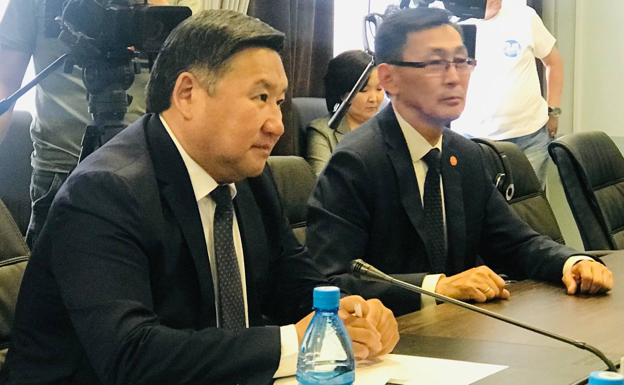 Комитет СФ по социальной политике провел в Республике Тыва выездное совещание с участием главы региона Владислава Ховалыга, представителей федеральных и региональных органов исполнительной власти