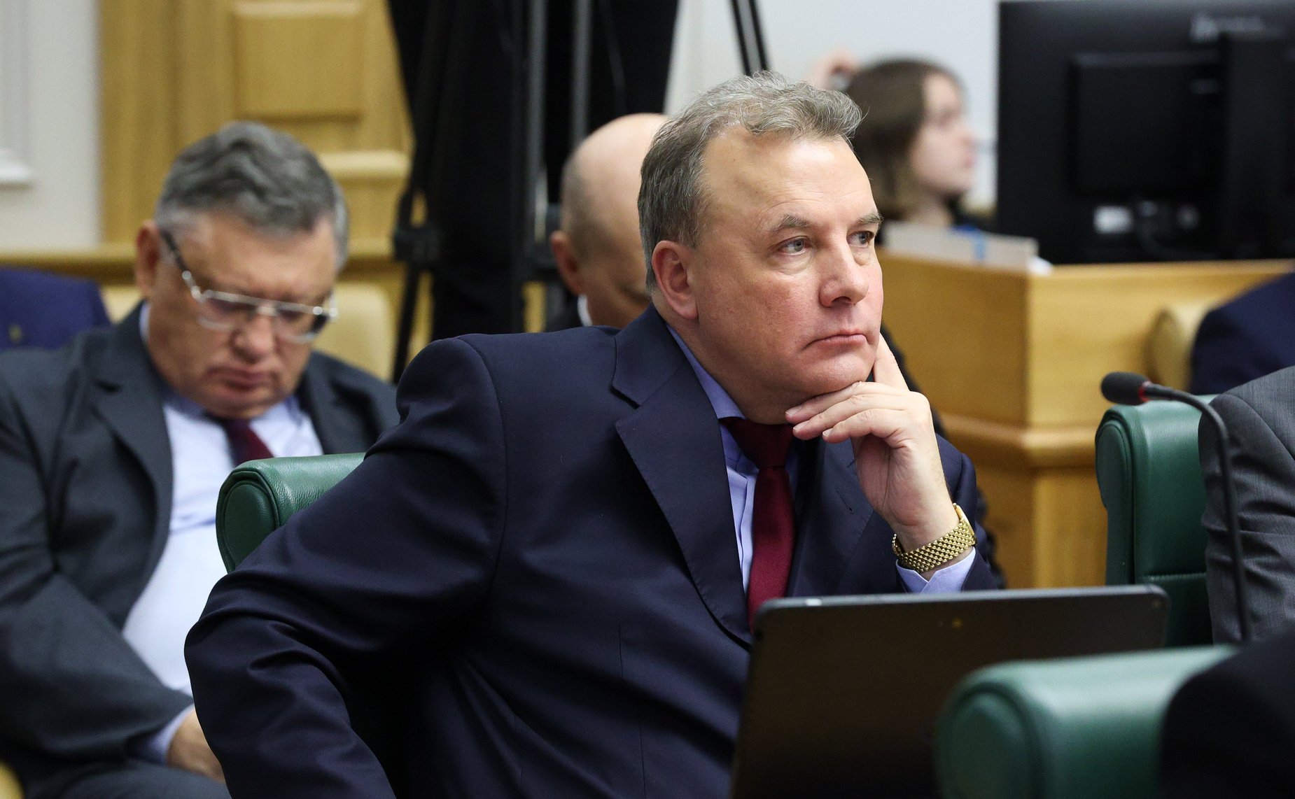 Артур Муравьев