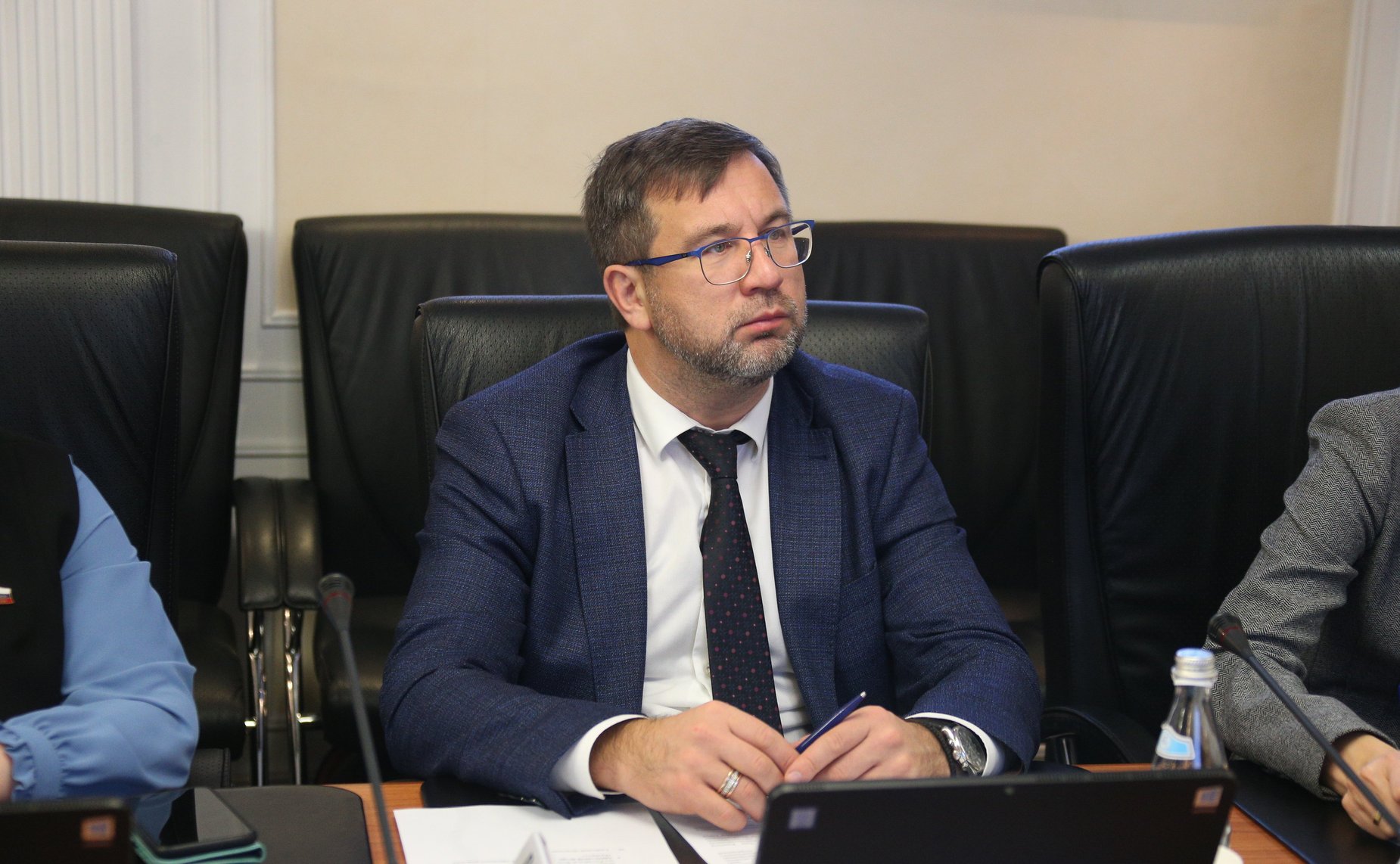 Заседание Временной комиссии СФ по информационной политике и взаимодействию со СМИ на тему «Мониторинг выполнения глобальными интернет-платформами законодательства Российской Федерации»