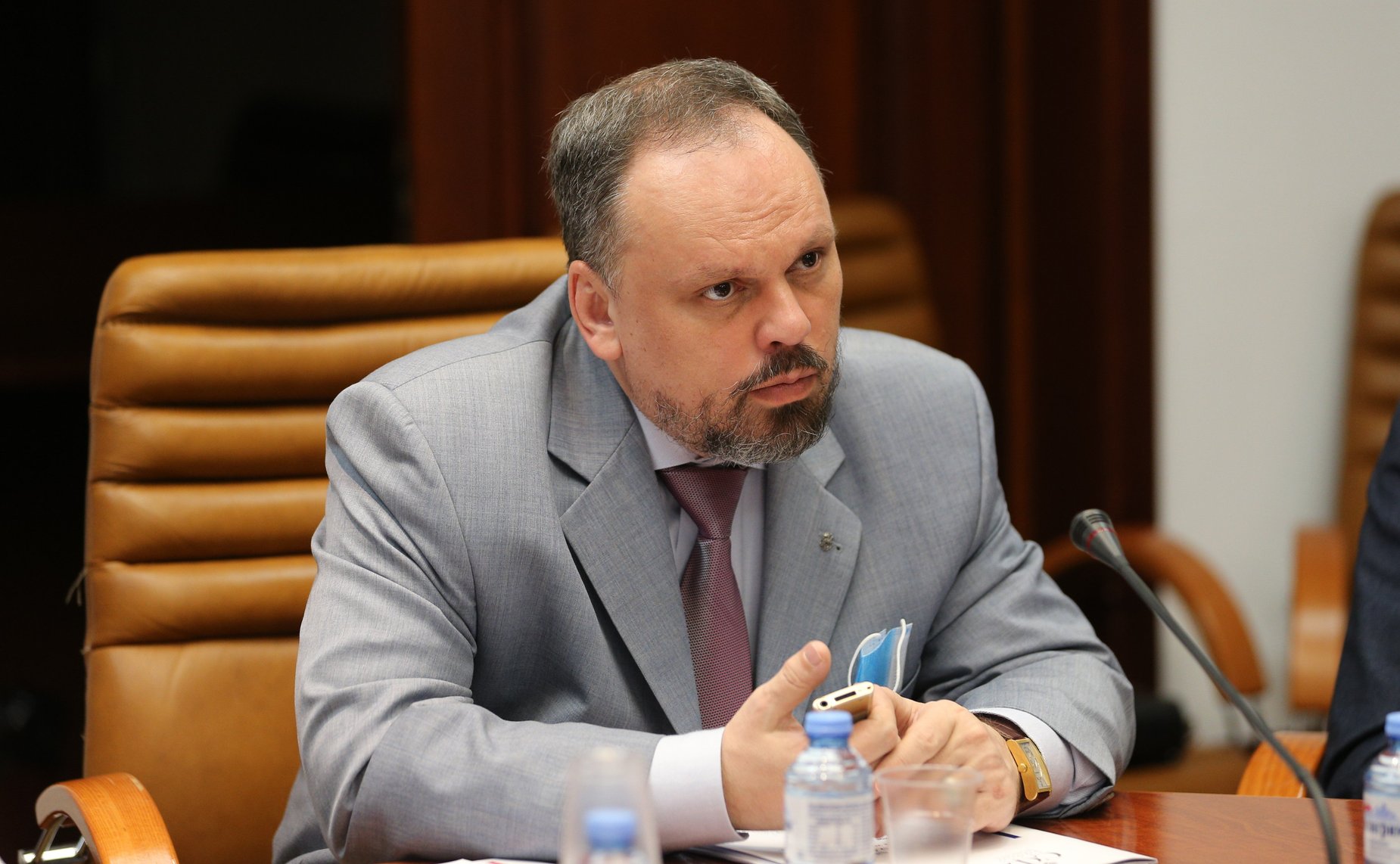 «Круглый стол» на тему «Законодательное обеспечение создания и деятельности малых (юниорных) геолого-разведочных компаний»