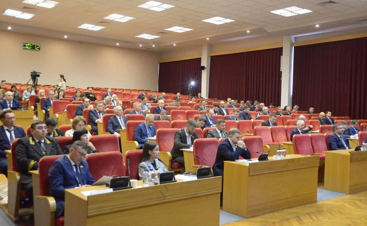 Николай Владимиров выступил на сессии Госсовета Чувашии