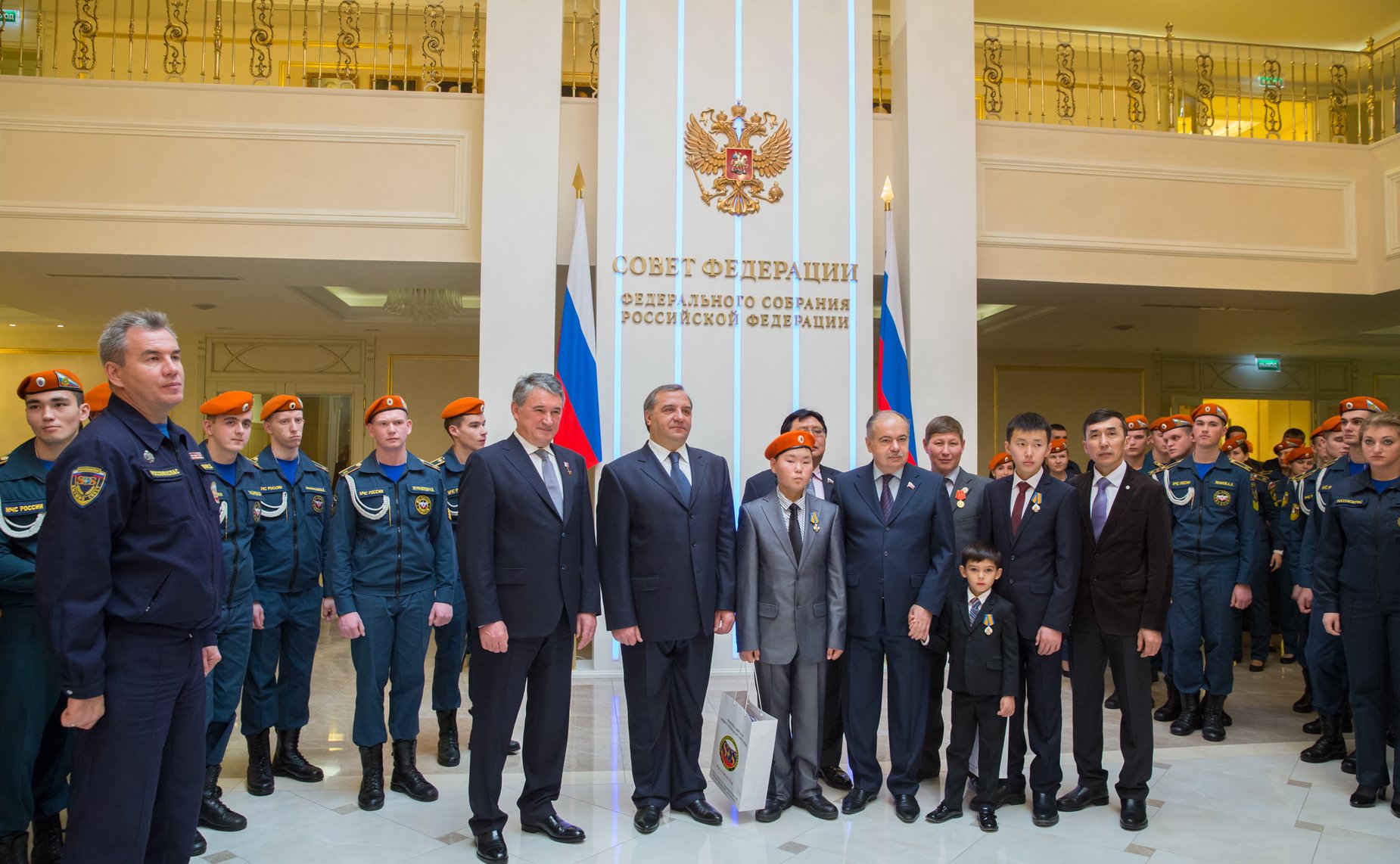 Награждение детей и подростков, совершивших героические поступки по спасению человеческой жизни в 2014 году