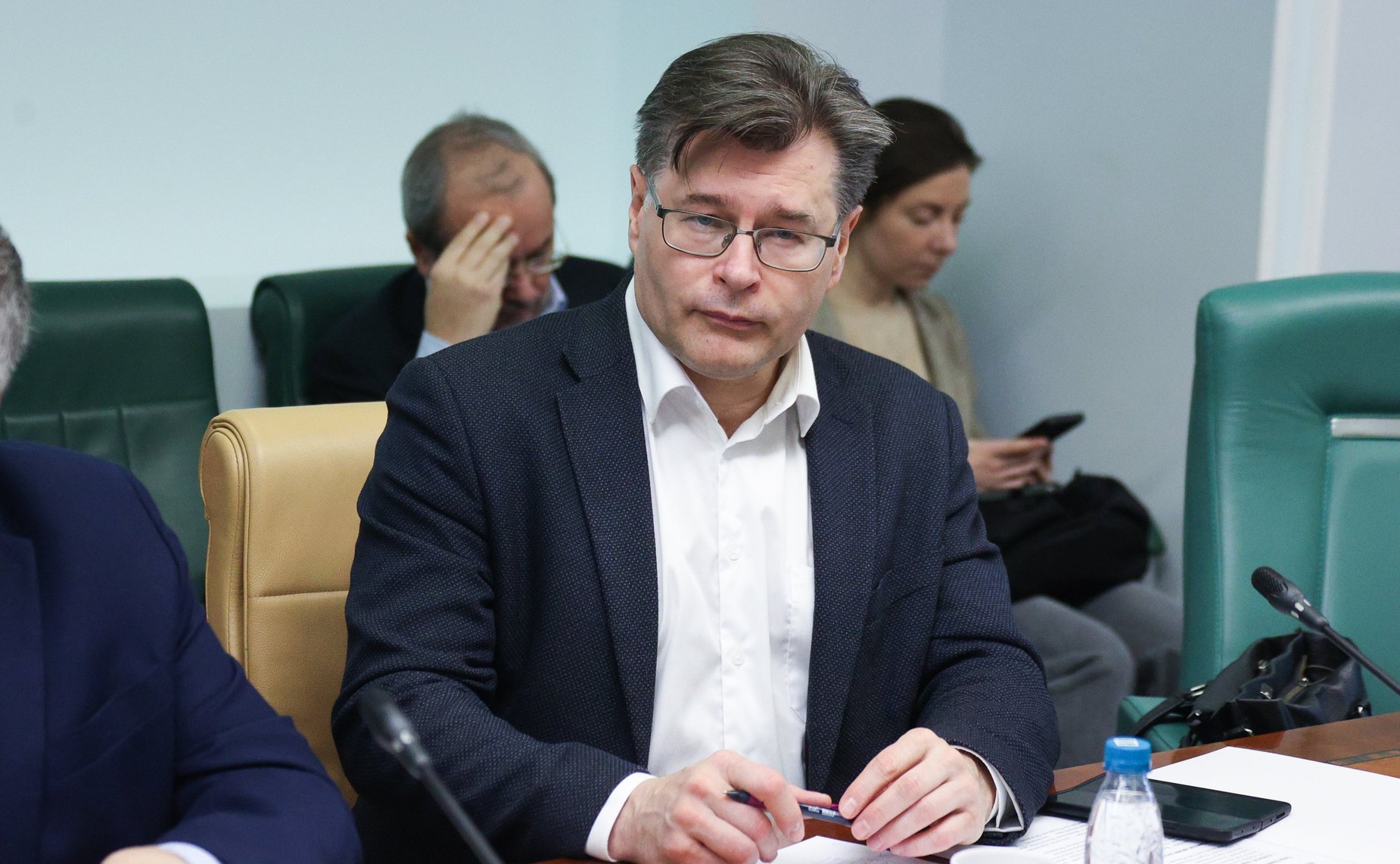 Заседание Комиссии Совета Федерации по защите государственного суверенитета и предотвращению вмешательства во внутренние дела Российской Федерации