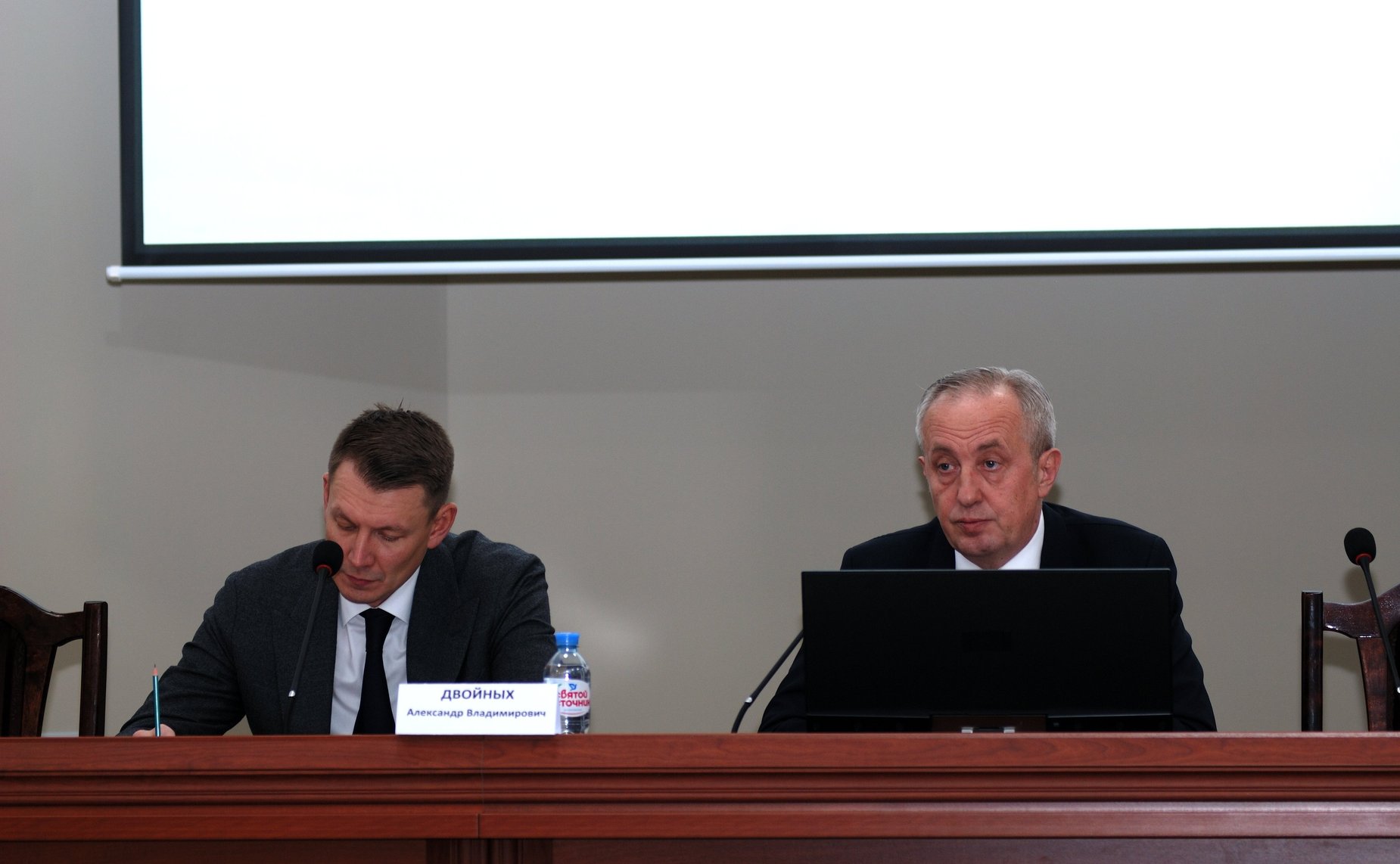 Председатель Комитета СФ по аграрно-продовольственной политике и природопользованию Александр Двойных посетил Федеральный научный центр — Всероссийский НИИ экспериментальной ветеринарии имени К.И. Скрябина и Я.Р. Коваленко РАН