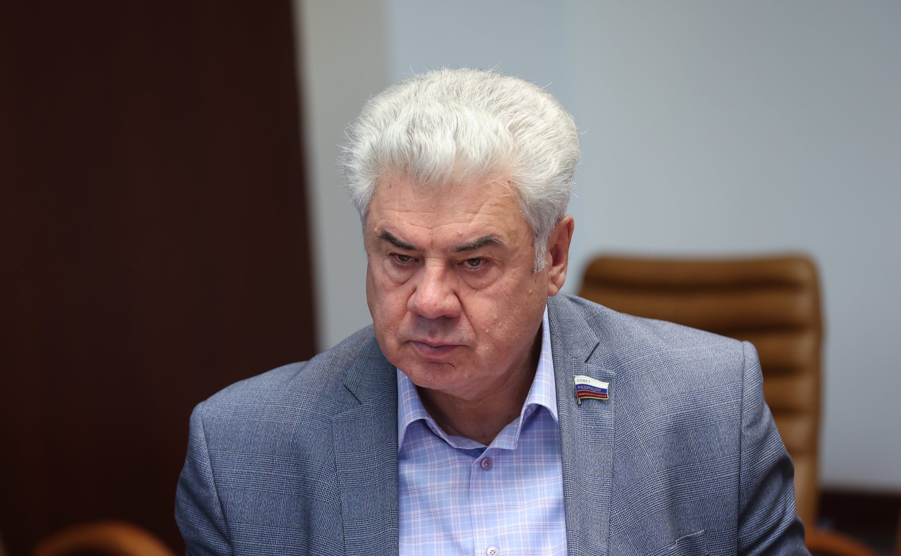 Виктор Бондарев