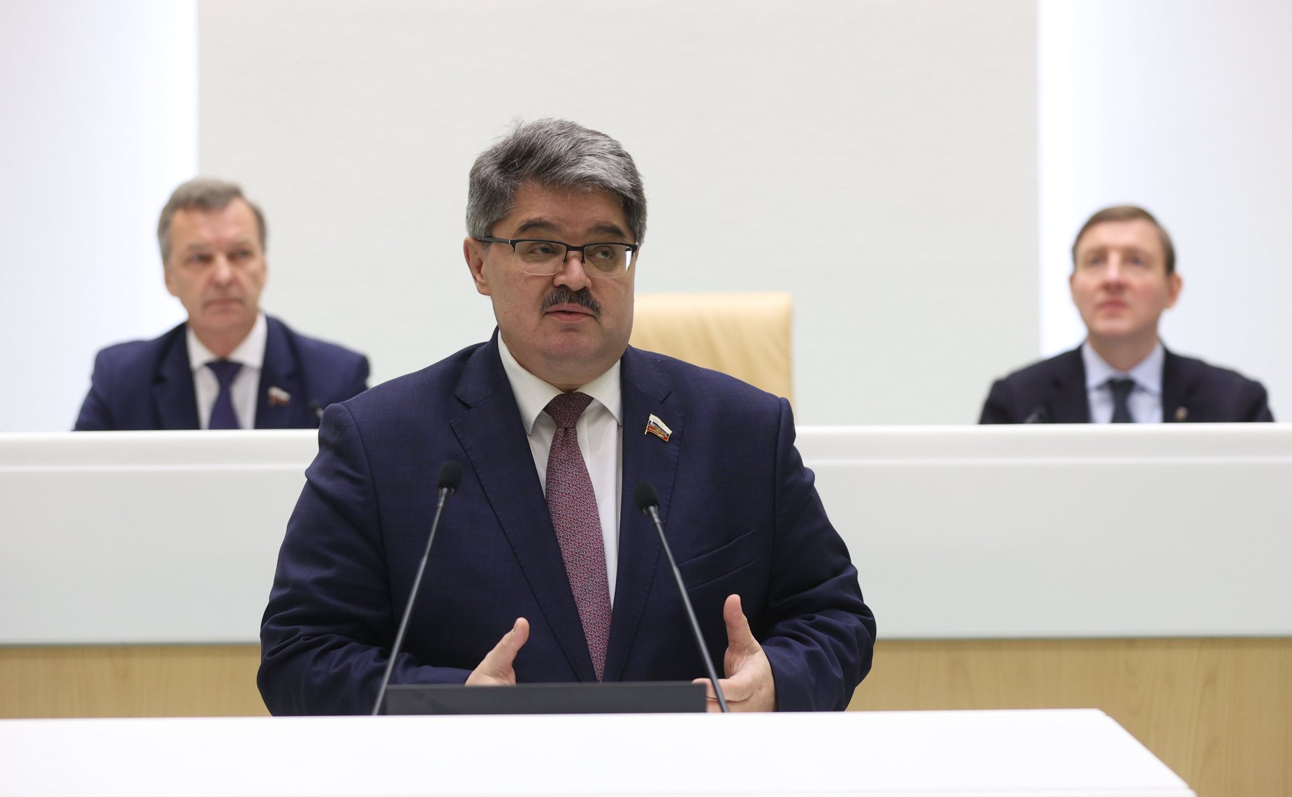 Анатолий Широков