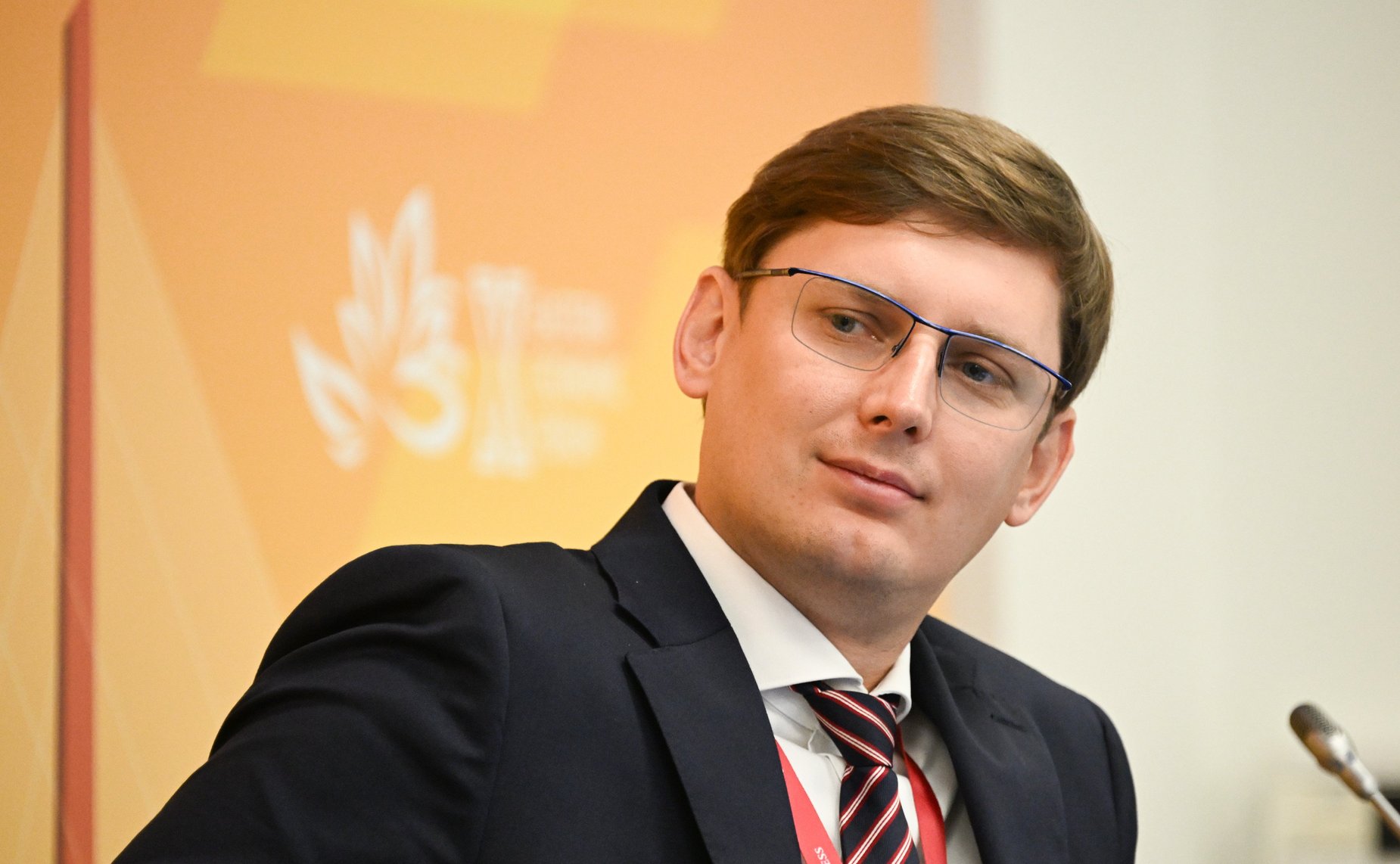 Сессия «Современная пограничная инфраструктура – лучшие инвестиции для государства». X Восточный экономический форум