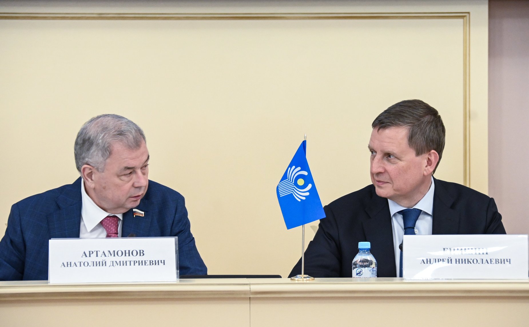 Круглый стол на тему «Применение модельного Налогового кодекса для государств – участников Содружества Независимых Государств и развитие национального законодательства в налоговой сфере»