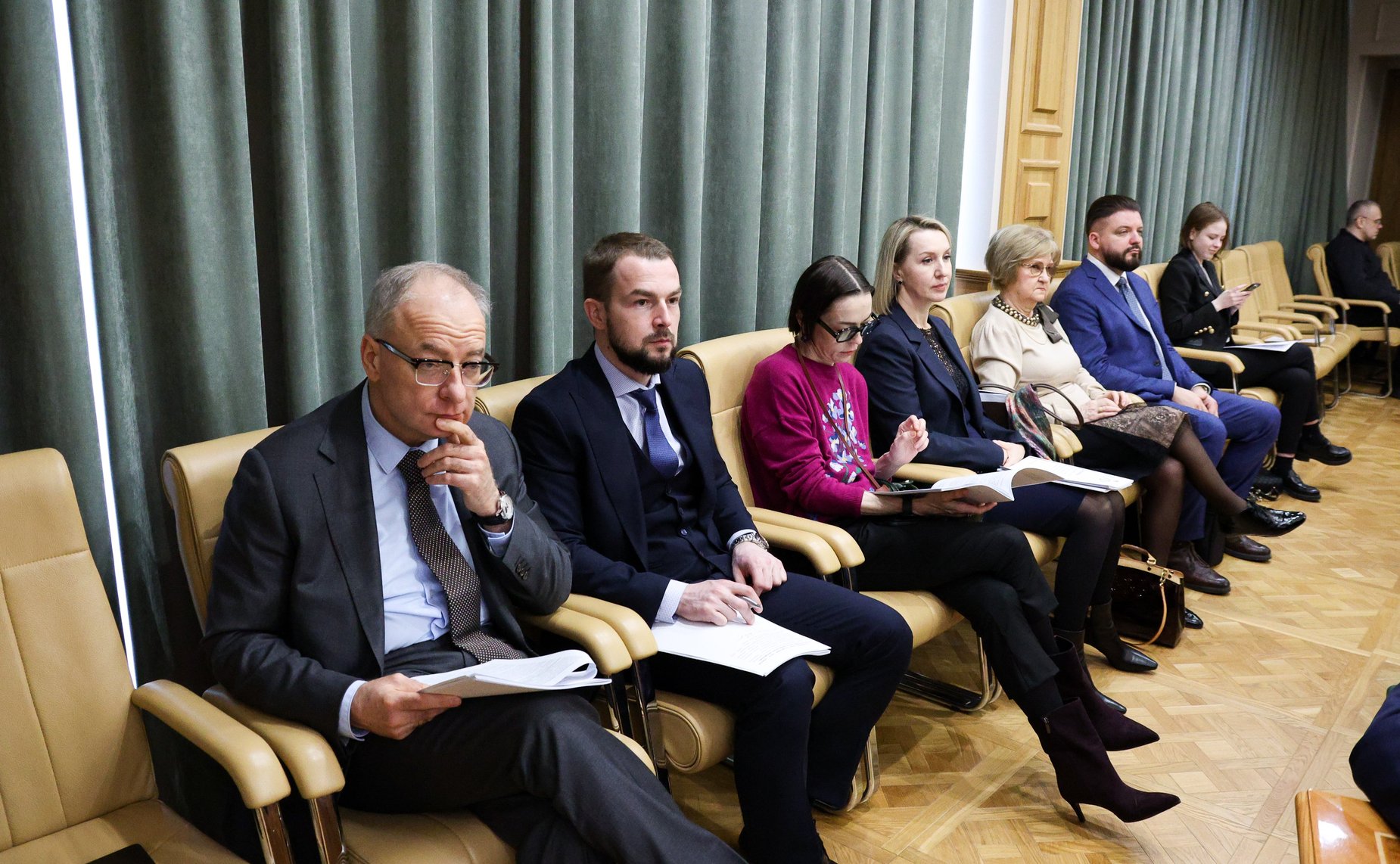 Заседание Совета по вопросам жилищного строительства и содействию развитию жилищно-коммунального комплекса при Совете Федерации