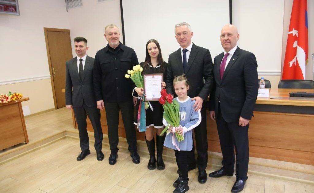 Сергей Горняков поздравил жен участников СВО Волгоградской области с наступающим Международным женским днем