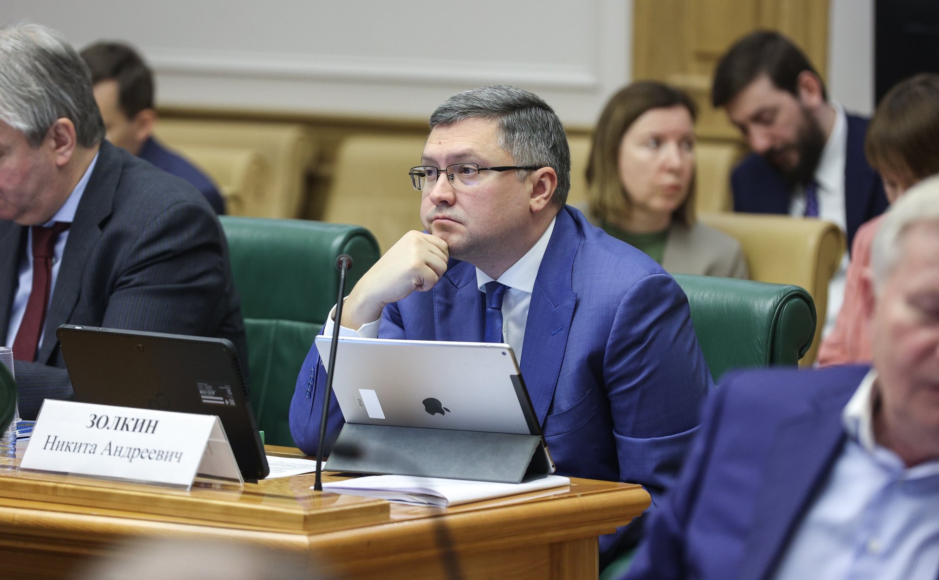 Заседание Комитета СФ по конституционному законодательству государственному строительству