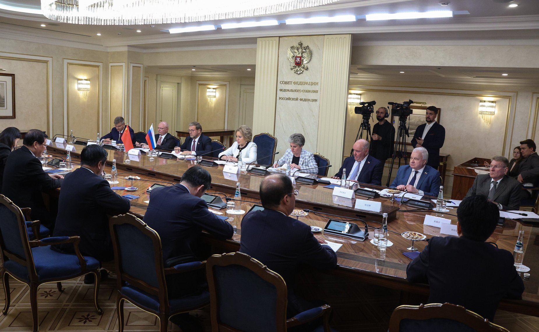 Встреча Председателя Совета Федерации Валентины Матвиенко с Генеральным прокурором Верховной народной прокуратуры Китайской Народной Республики Ин Юном