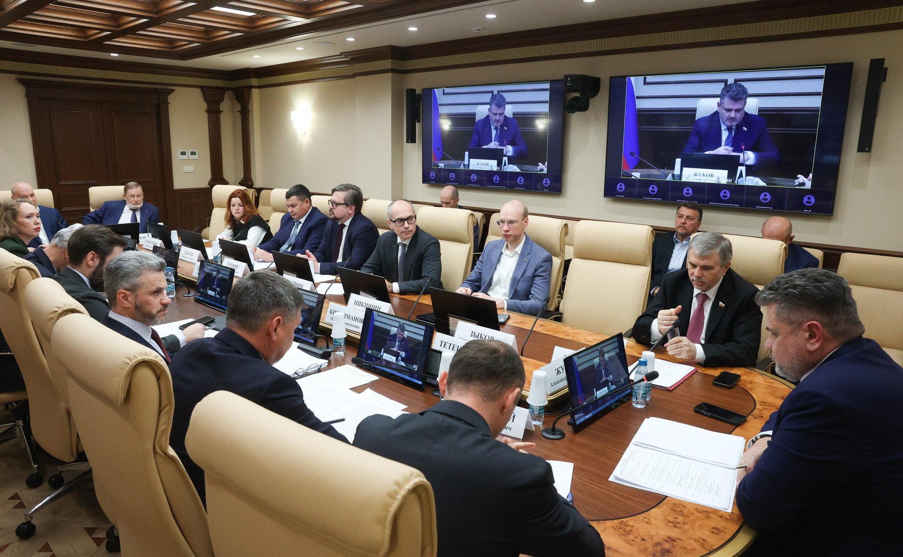 Круглый стол Комитета Совета Федерации по экономической политике «Извлечение полезных компонентов из отходов горнодобывающей промышленности: внедрение технологий и оценка потенциала»