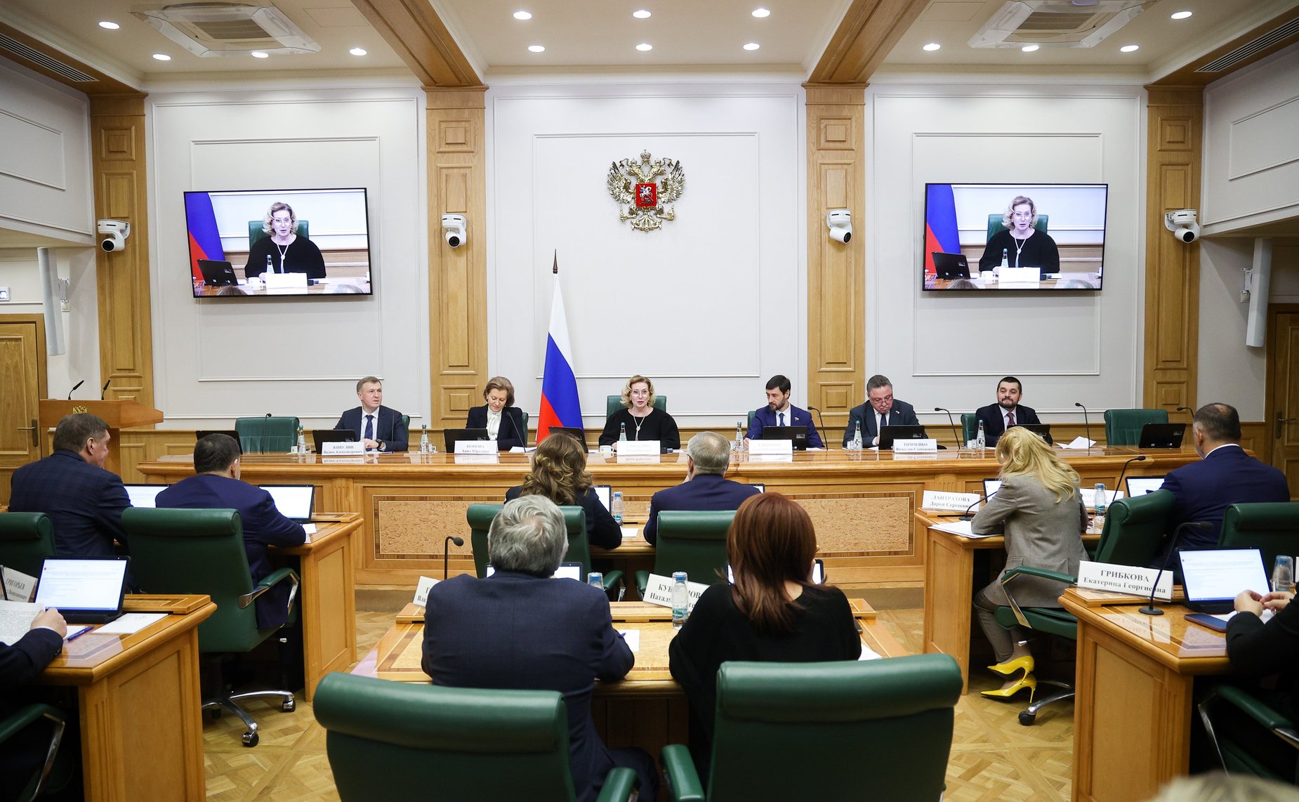 Совместное расширенное заседание Комитета СФ по социальной политике и Комитета СФ по Регламенту и организации парламентской деятельности по вопросу подготовки и проведения «правительственного часа»