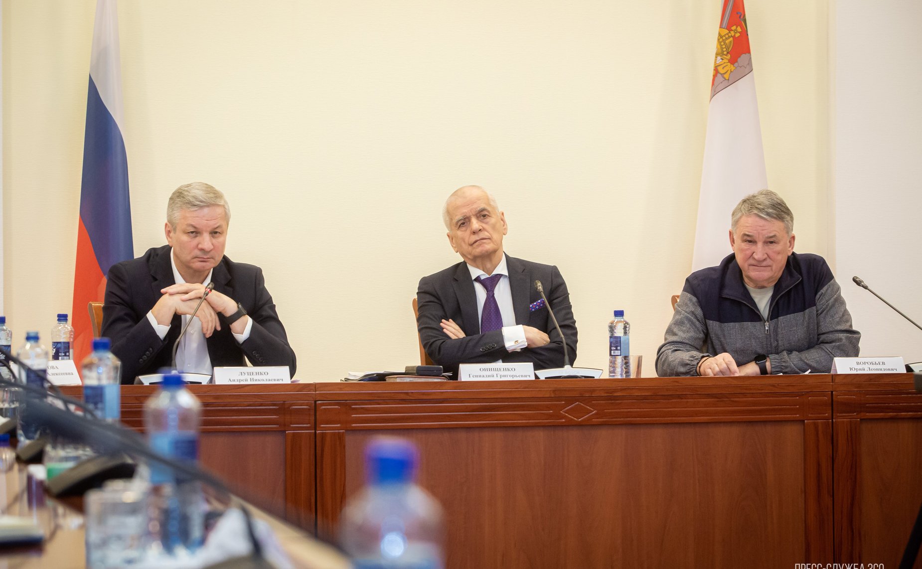 Юрий Воробьев принял участие в очередном заседании Дискуссионного клуба Молодежного парламента при Законодательном Собрании субъекта РФ