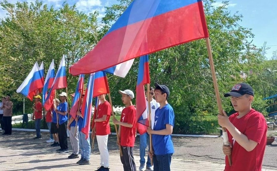 Баир Жамсуев ознакомился с ходом благоустройства территорий и развитием производств в Могойтуйском округе Забайкалья