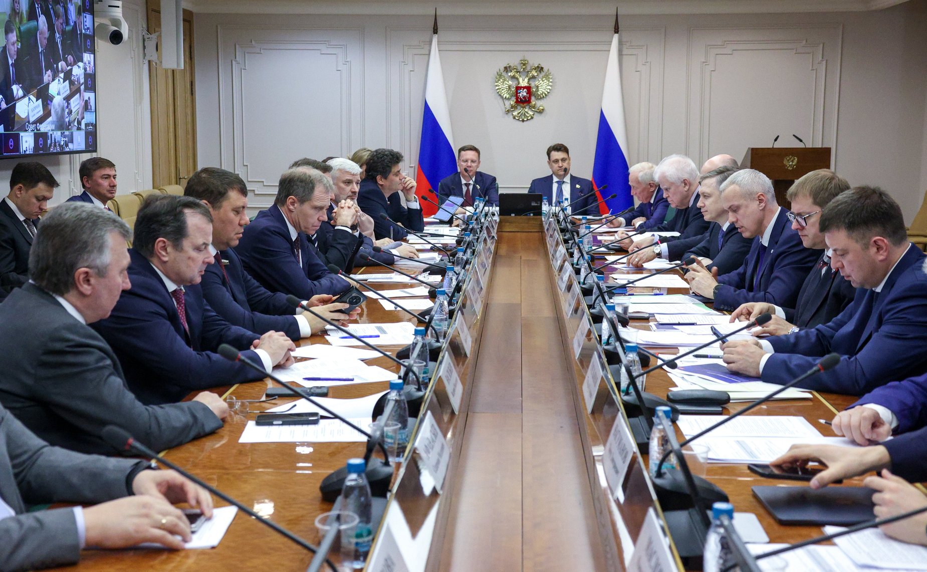 Парламентские слушания Комитета СФ по экономической политике «О реализации программ обновления парка общественного транспорта в субъектах РФ»